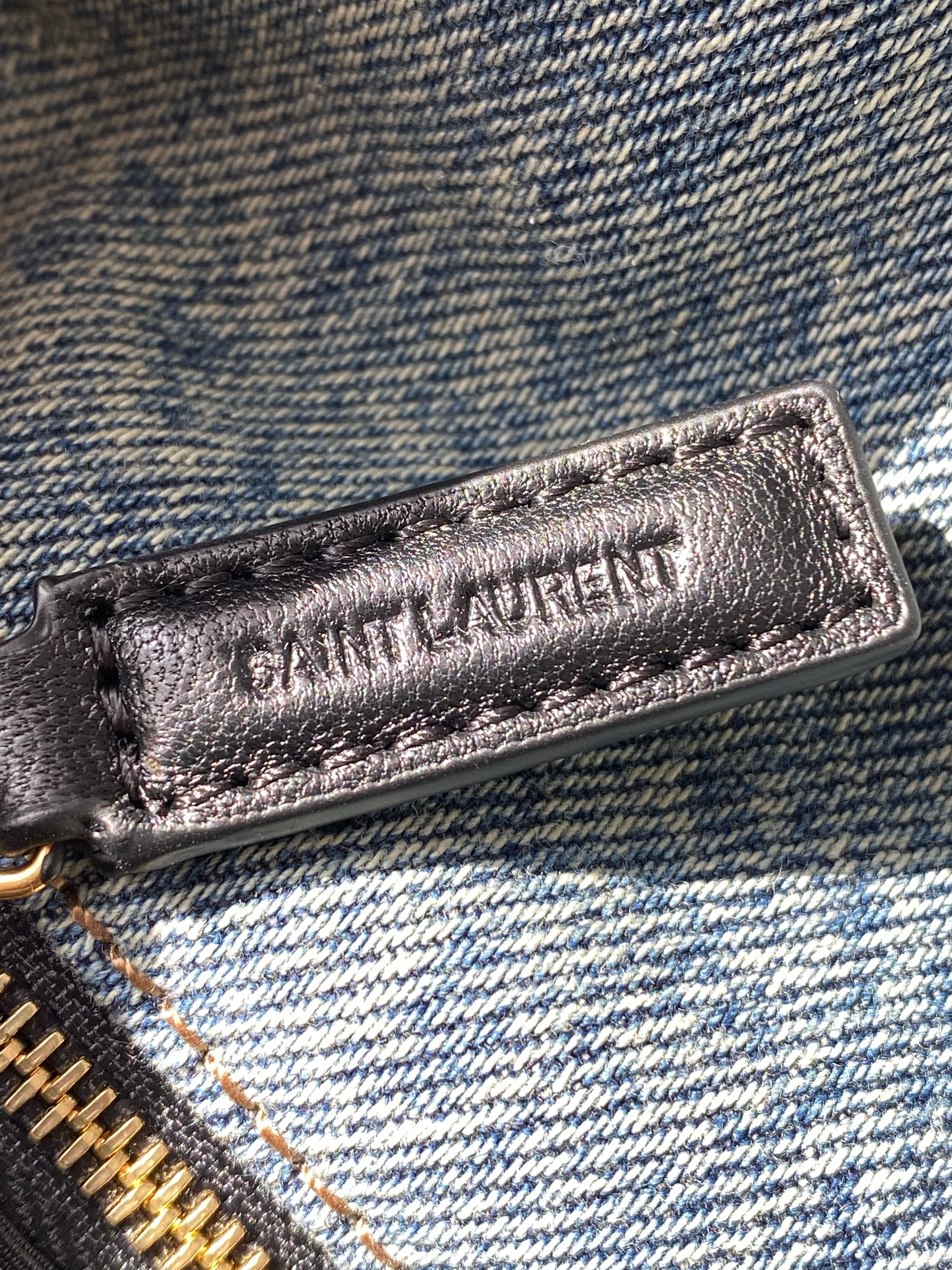 [TOP] Yves Saint Laurent YSL Loulou Small Denim Puffer Bag