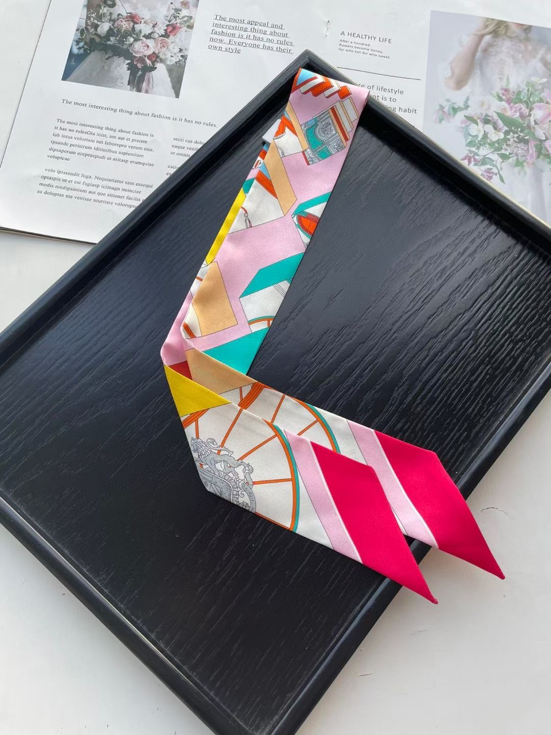 [TOP] HERMES Twilly Springs Springs Twilly 86 x 5 cm - Four Colours