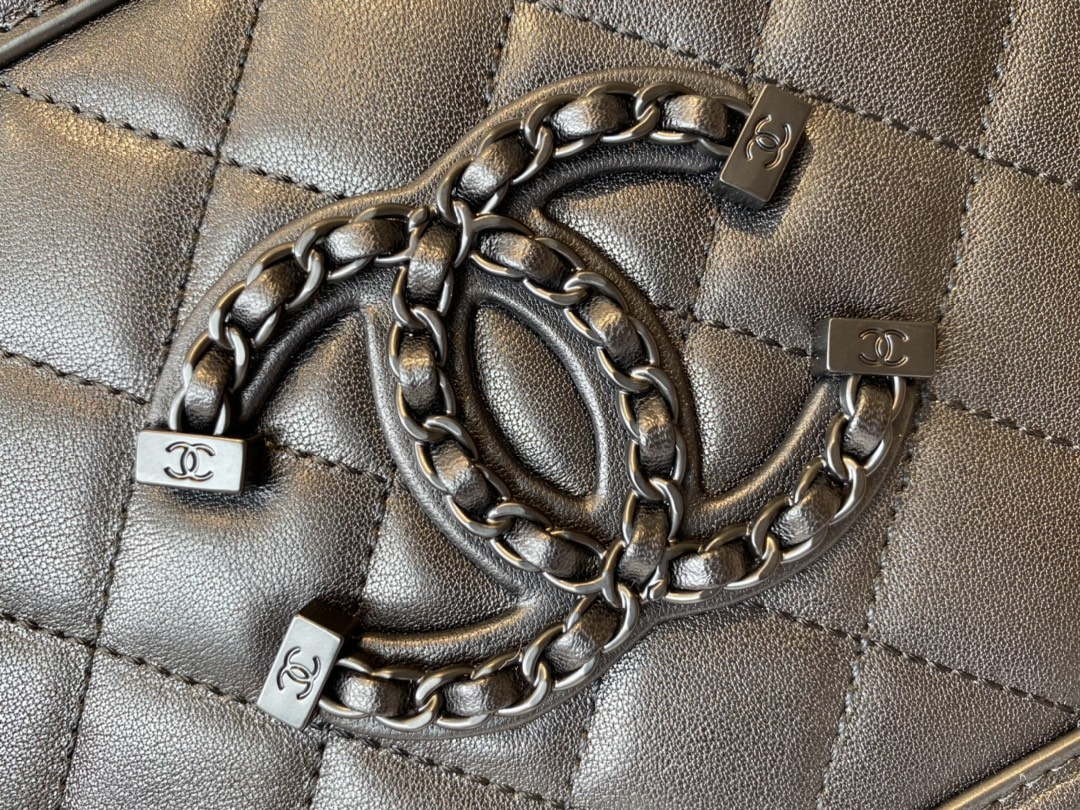 [TOP] CHANEL Vanity Case Small  - All Black