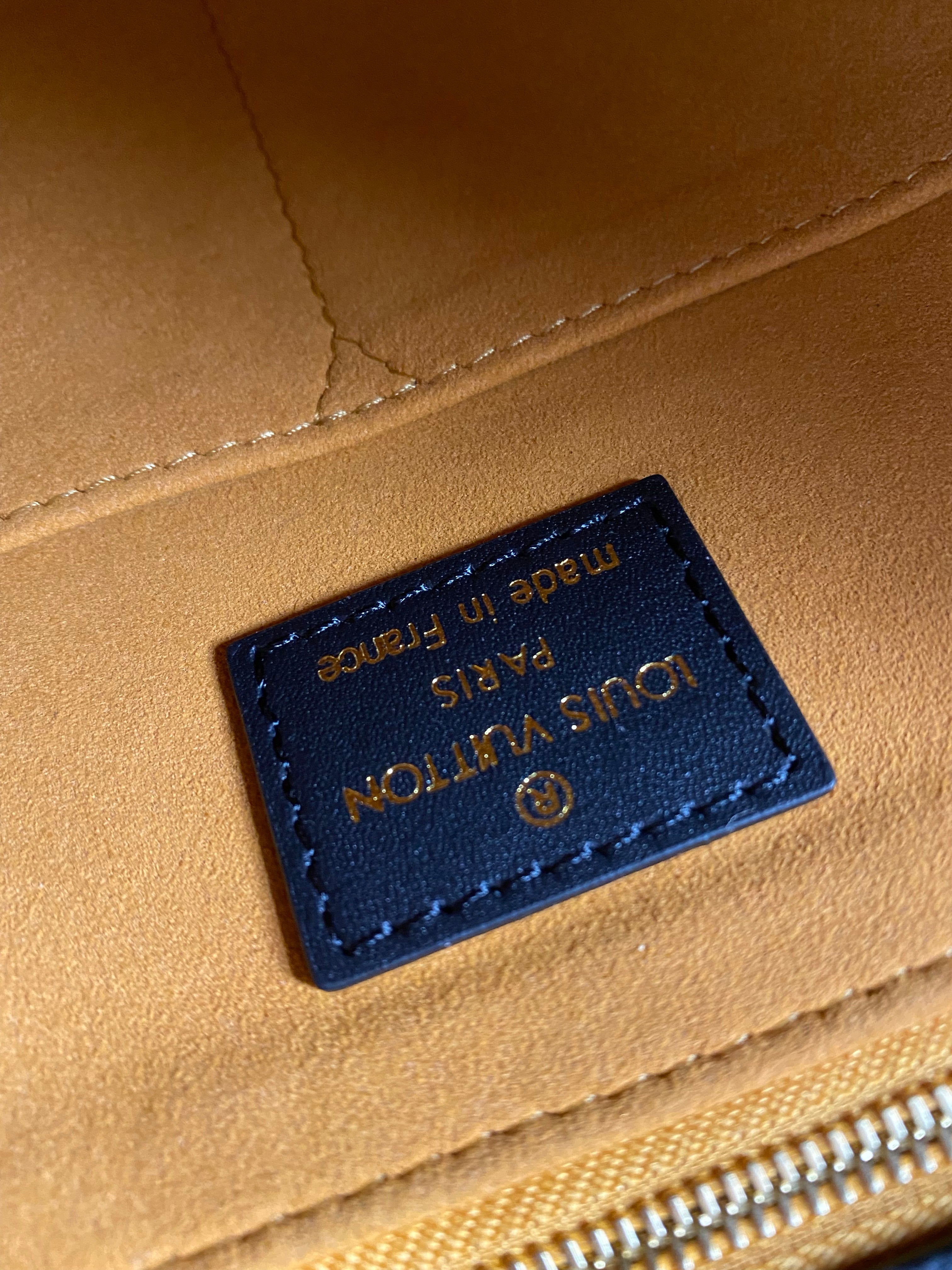 [TOP] Louis Vuitton LV £V On The Go Empreinte MM - Black