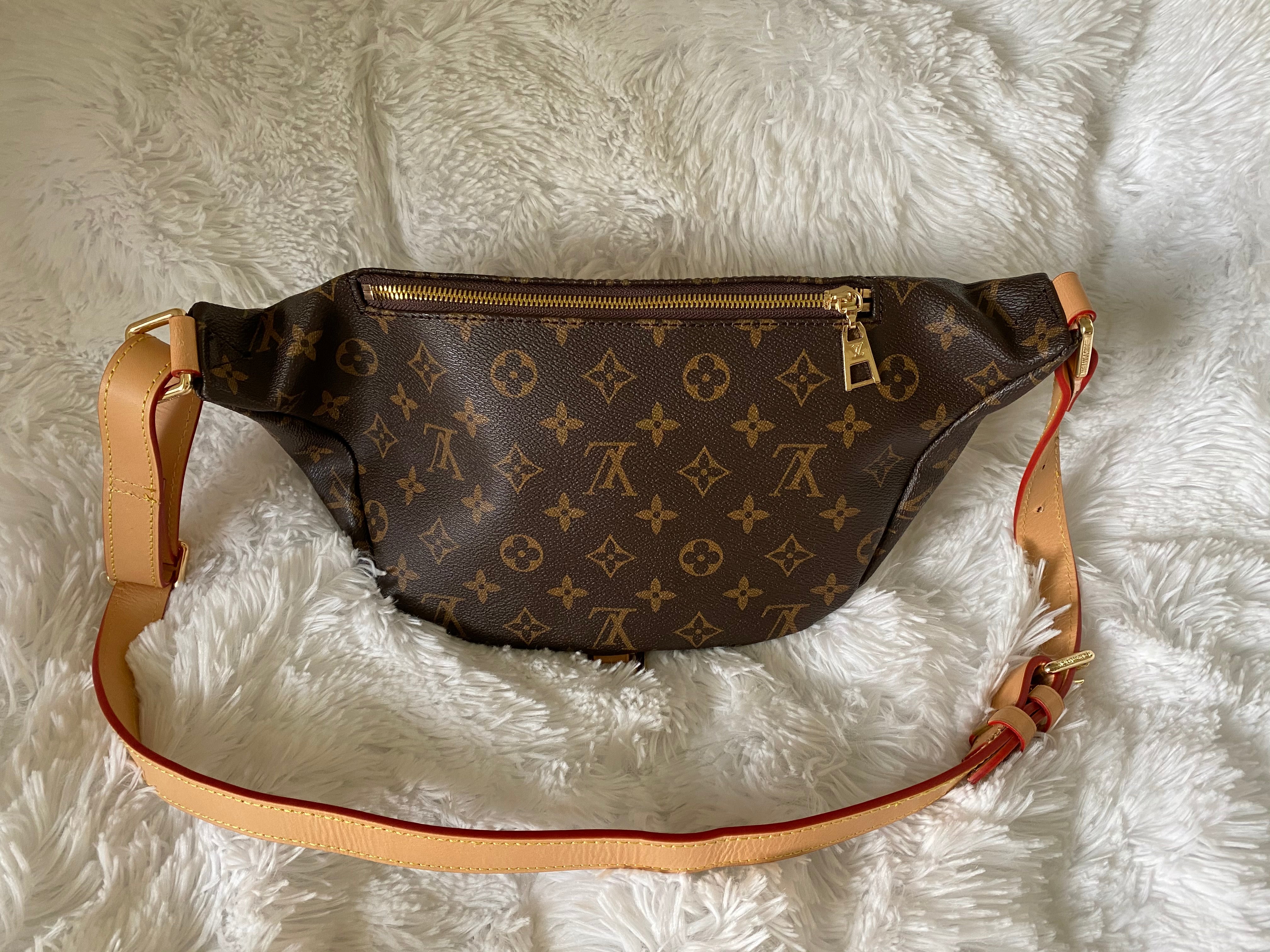 [TOP] Louis Vuitton LV  Bum Bag Monogram 37 x 14 x 13cm-Brown
