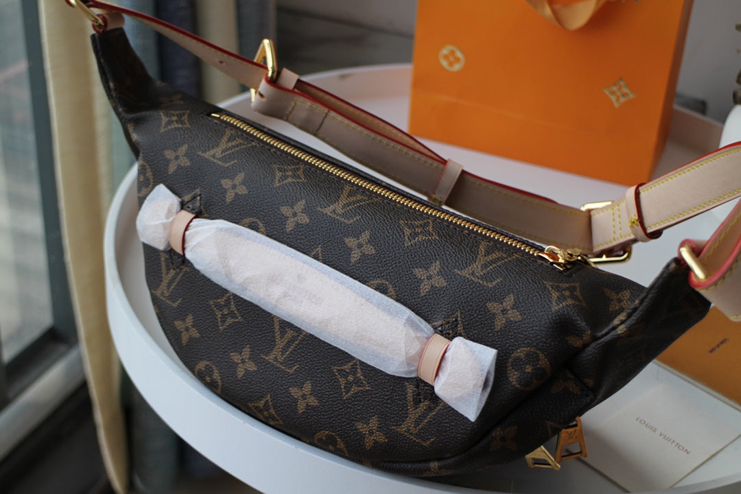 [TOP] Louis Vuitton LV Bumbag Monogram 37x14x13 cm-Brown