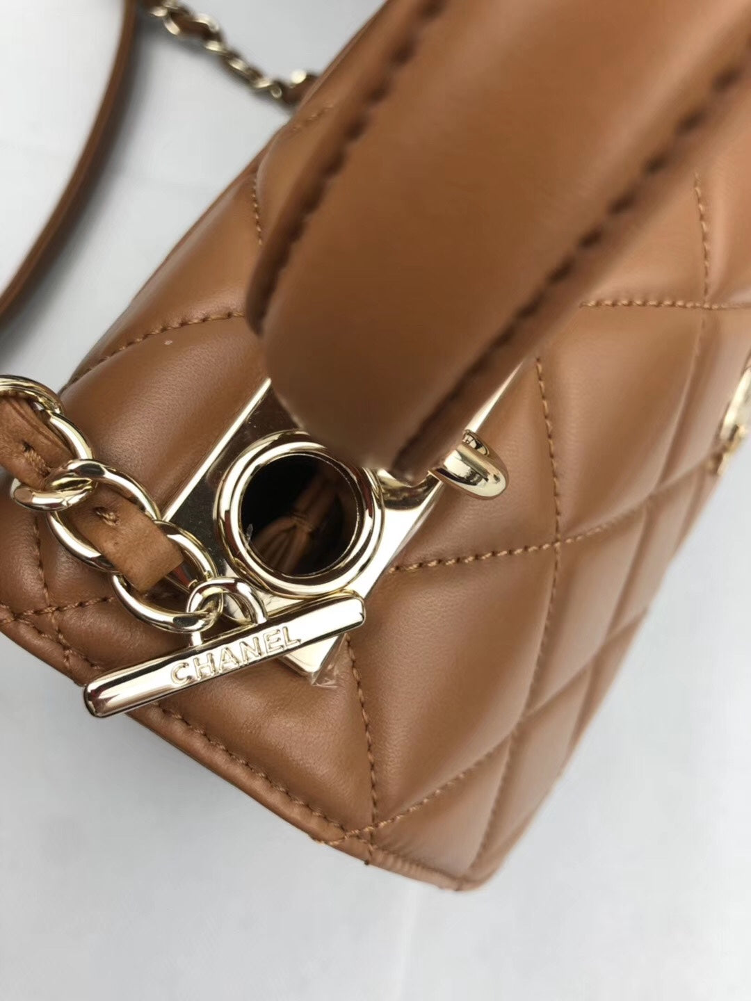 [TOP] CHANEL Trendy Top Handle Bag 25cm - Brown