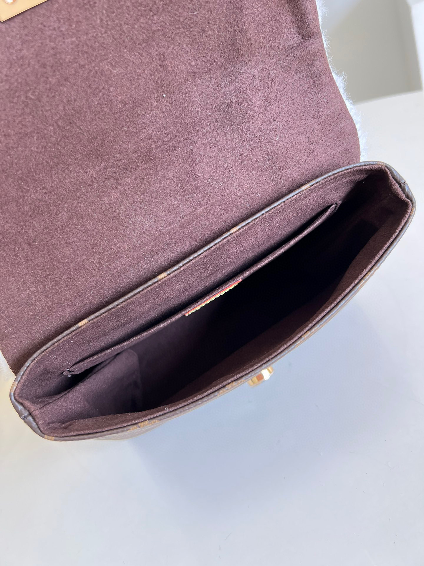 [TOP] Louis Vuitton LV Locky Bag BB 21x17x8cm- Monogram