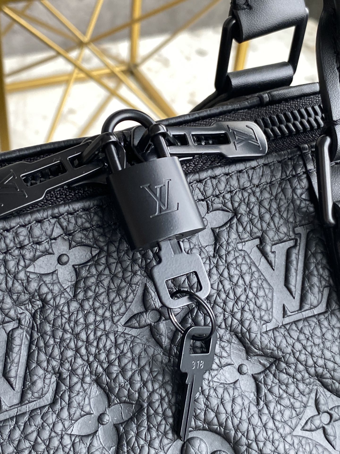 [TOP] Louis Vuitton LV Loui$ Vu!tt0n Keepall Travel Bag 50cm - Taurillon Empreinte Black