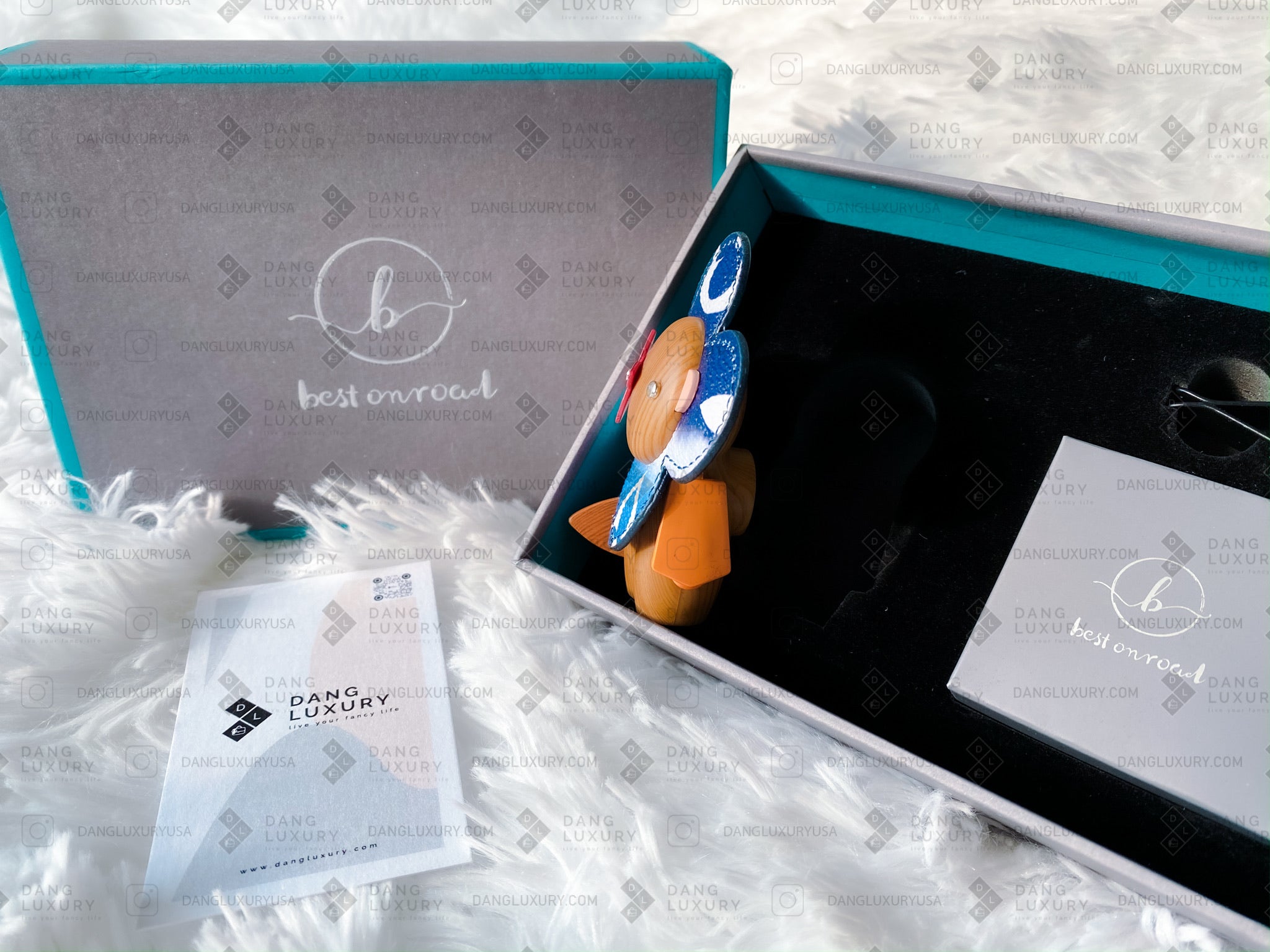 [TOP] Louis Vuitton LV LV Escale Vivienne Doll