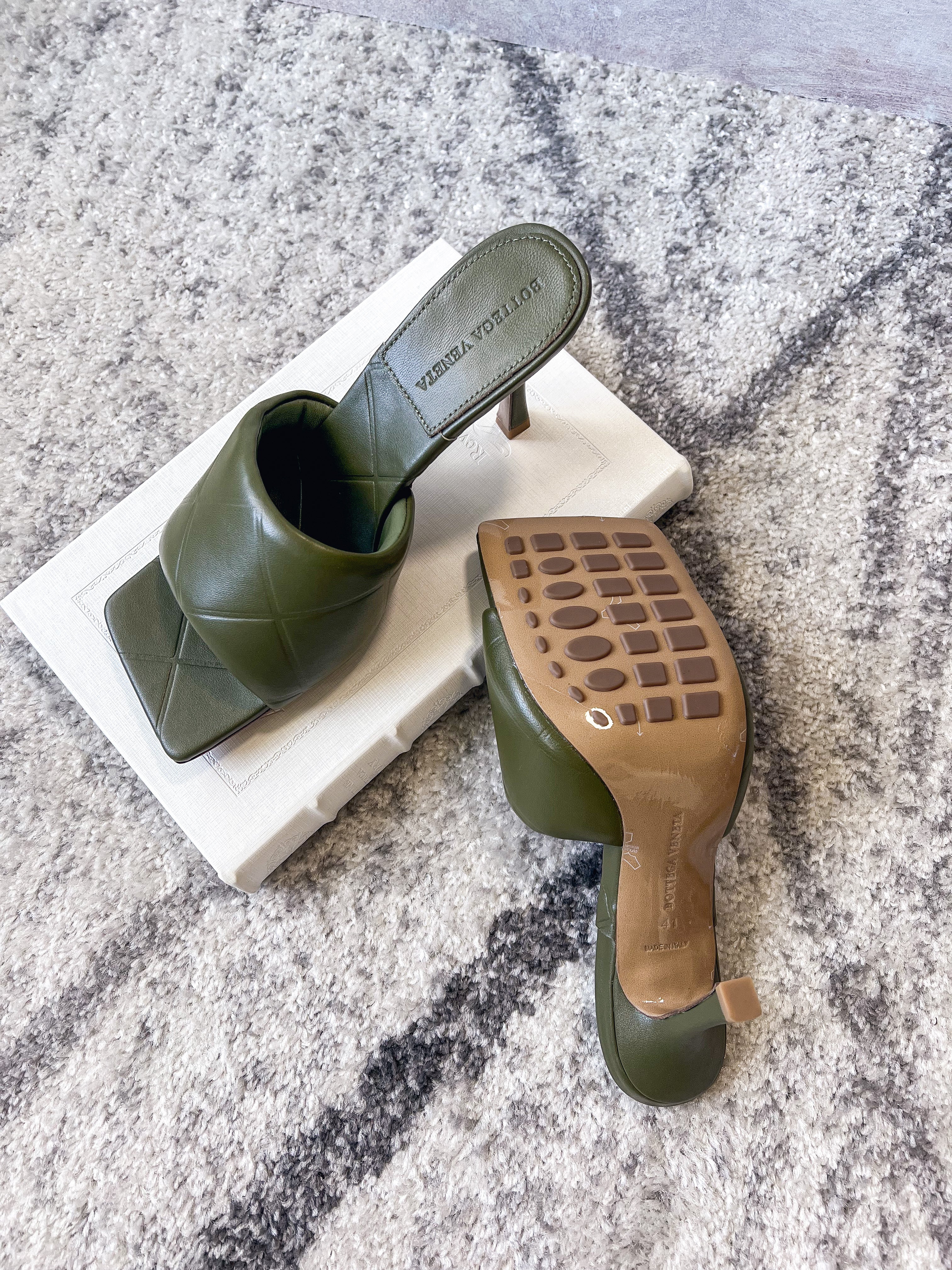 [TOP] Bottega Veneta BV BV Quilted Leather Lido Heeled Mule - Dark Green