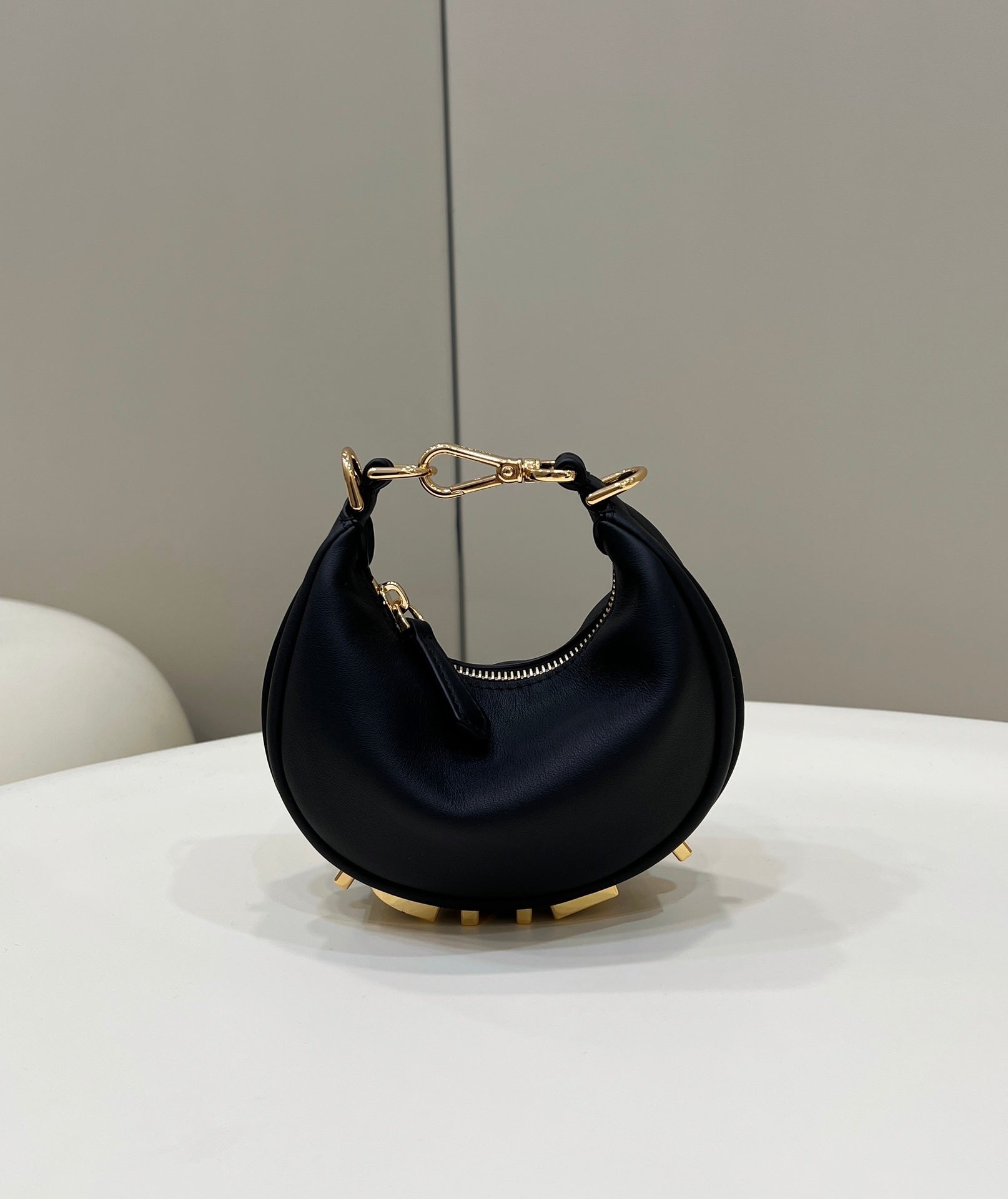 [TOP] FENDI FENDIgraphy Mini Bag - Black