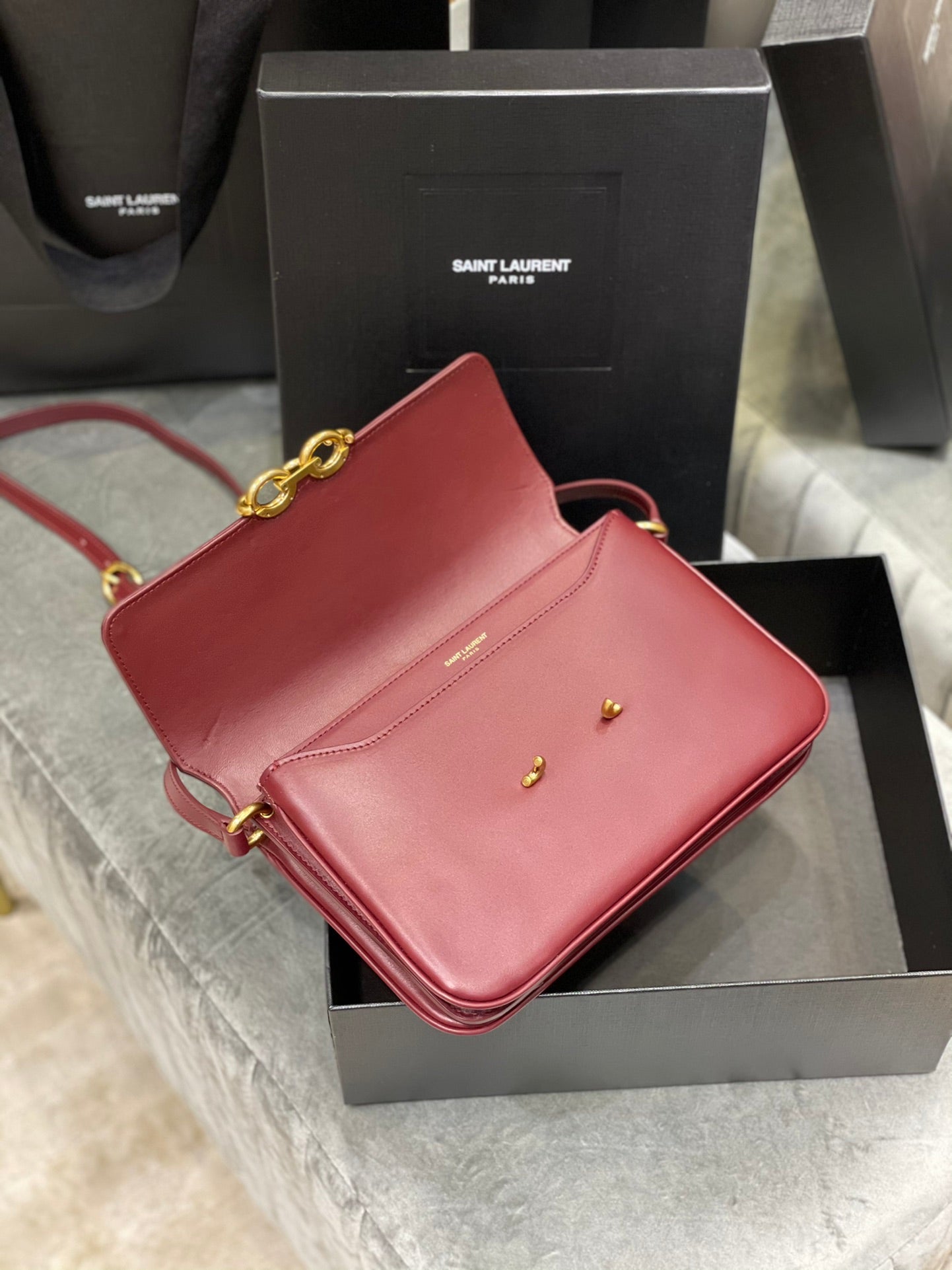 [TOP] Yves Saint Laurent YSL Maillon Satchel Bag - Burgundy