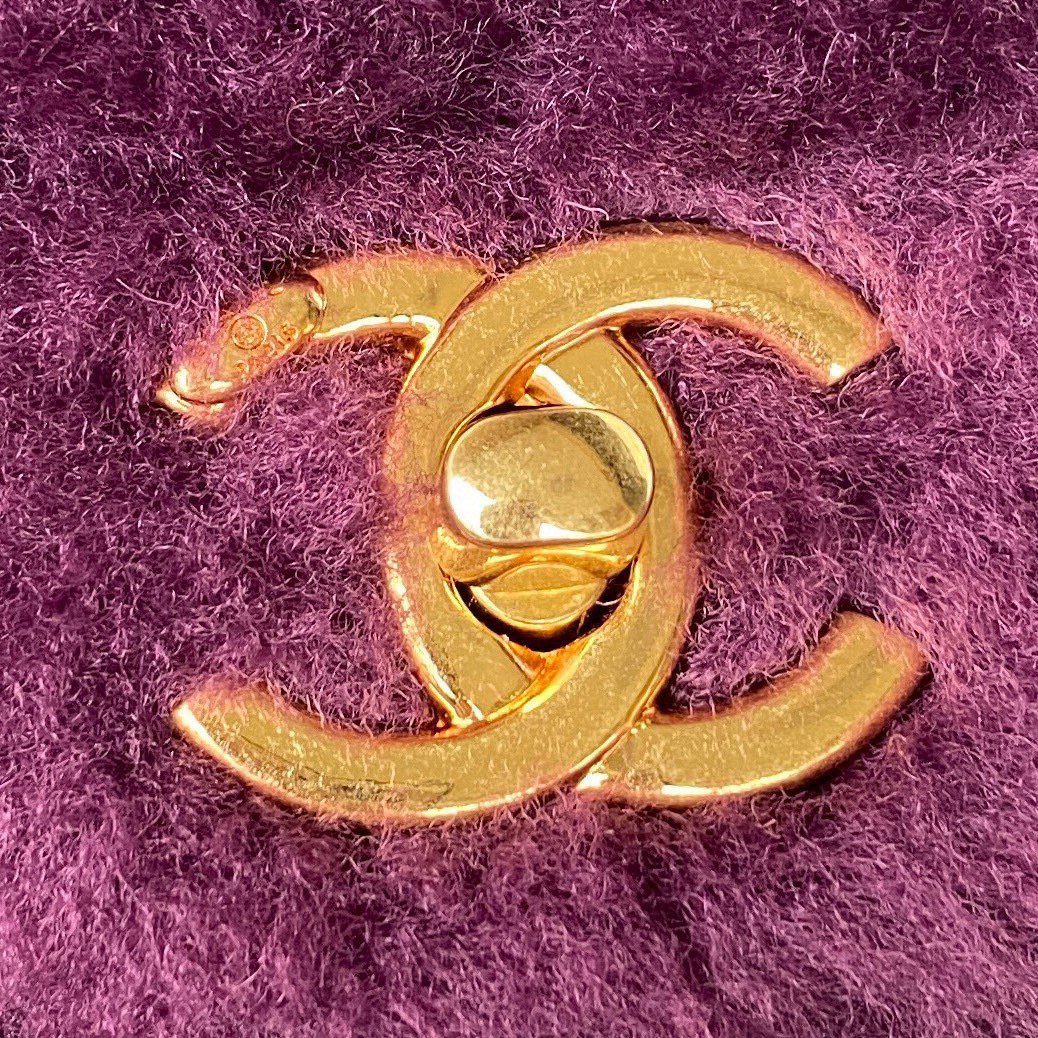 [TOP] CHANEL CoCo Handle Bag Pluffy Fur 20CM - Purple/Pink/Black/White