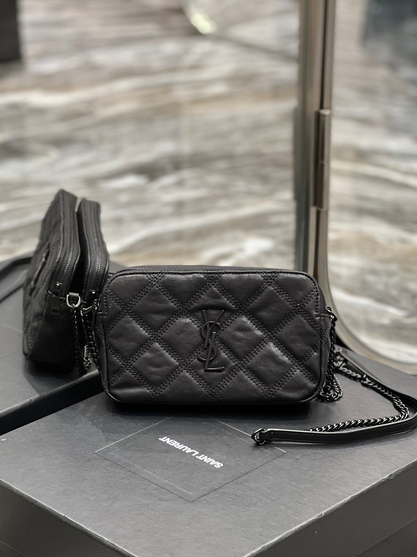 [TOP] Yves Saint Laurent YSL Beckly Double Zip Pouch Bag - All Black