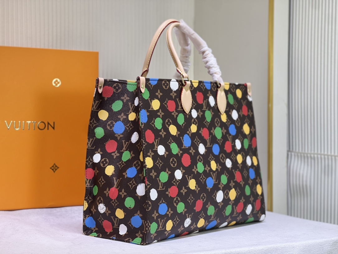 [TOP] Louis Vuitton LV LV X YK On The Go Monogram Bag 3 Sizes-Brown
