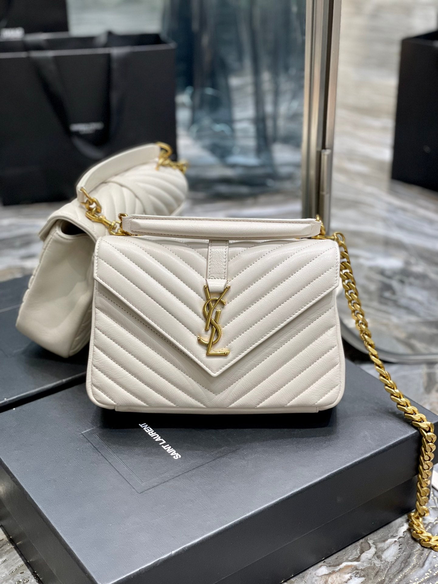 [TOP] Yves Saint Laurent YSL Small College Bag - Off White