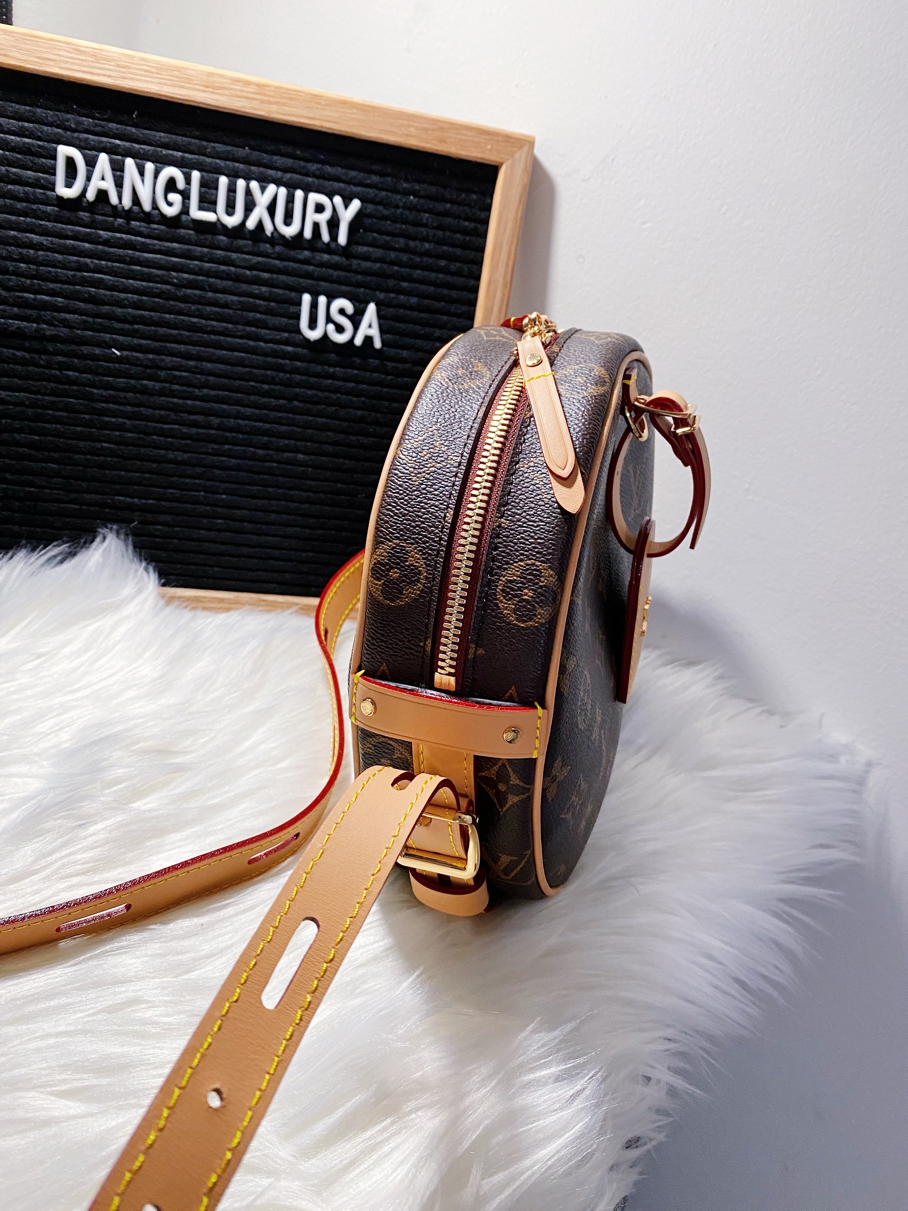 [TOP] Louis Vuitton LV  Boite Chapeau Souple MM 20.0 x 22.5 x 8.0 cm-Brown