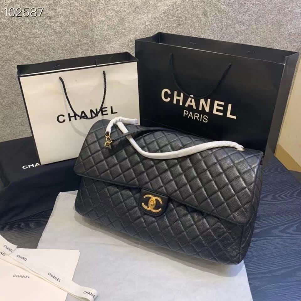 [TOP]CHANEL Classic Flap Travel Bag Caviar XXL 45cm - Black With GHW