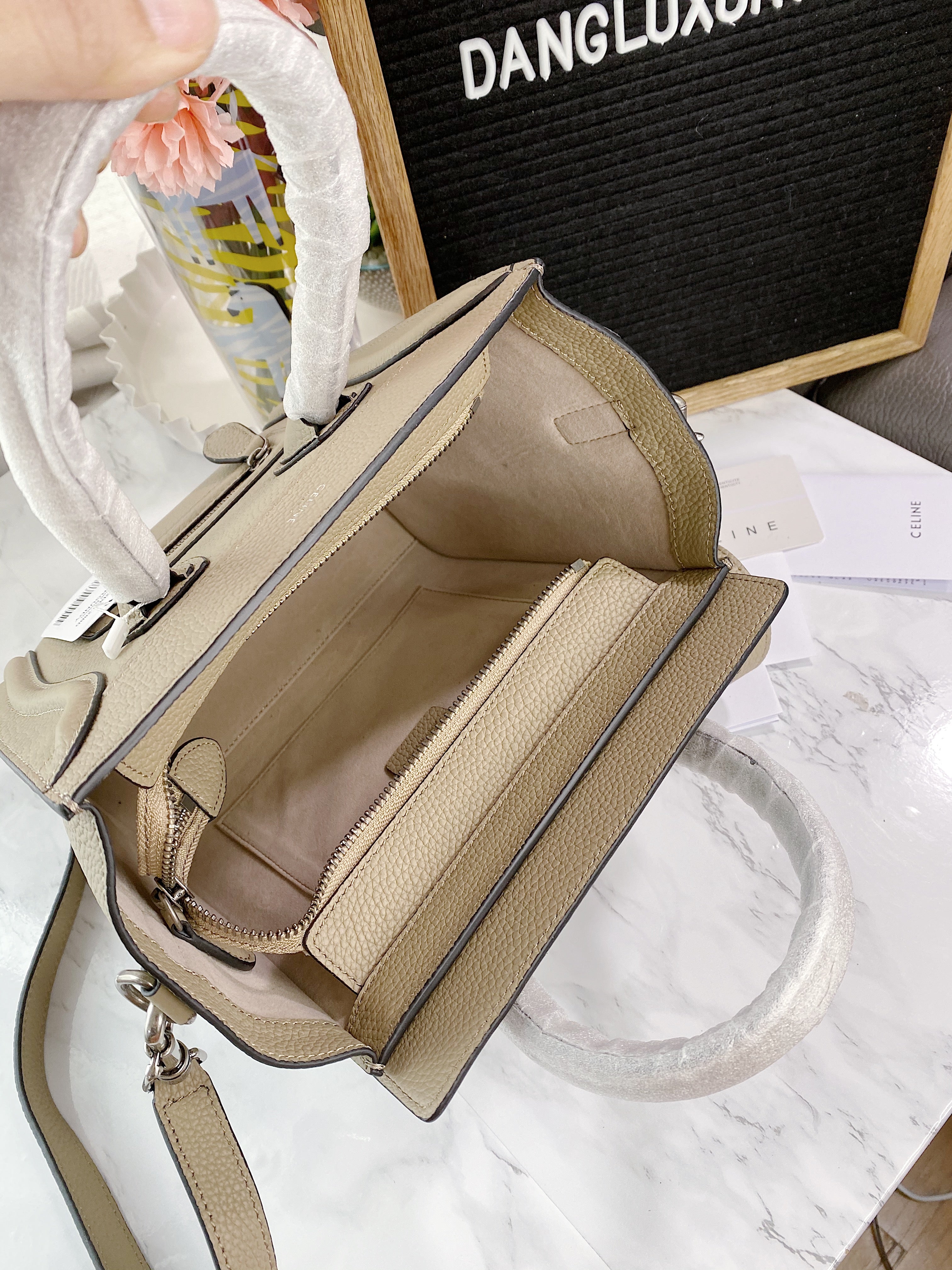 [TOP] CELINE Nano Luggage Bag In Grainy Calfskin 20x20x10cm - Tan