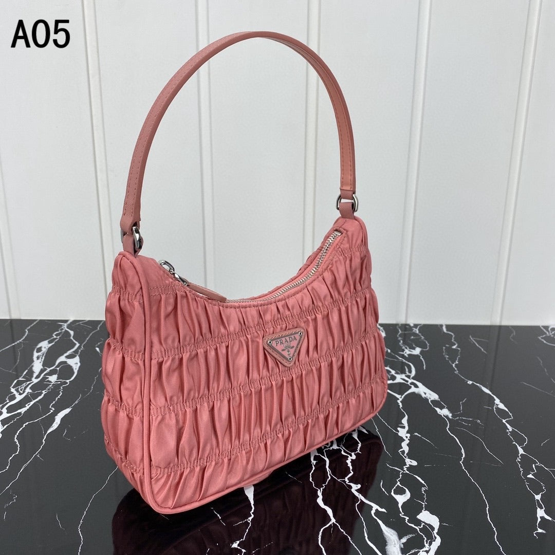 [TOP] PRADA Re-Edition Bag Nylon and Saffiano Leather Mini - 5 Colours