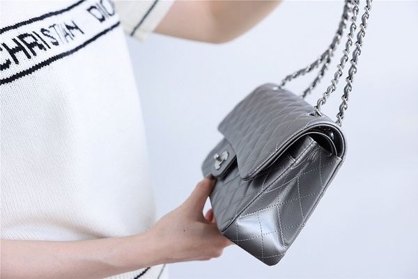 [TOP] CHANEL Classic Flap Bag Lambskin Medium 25.5cm – Grey & SHW