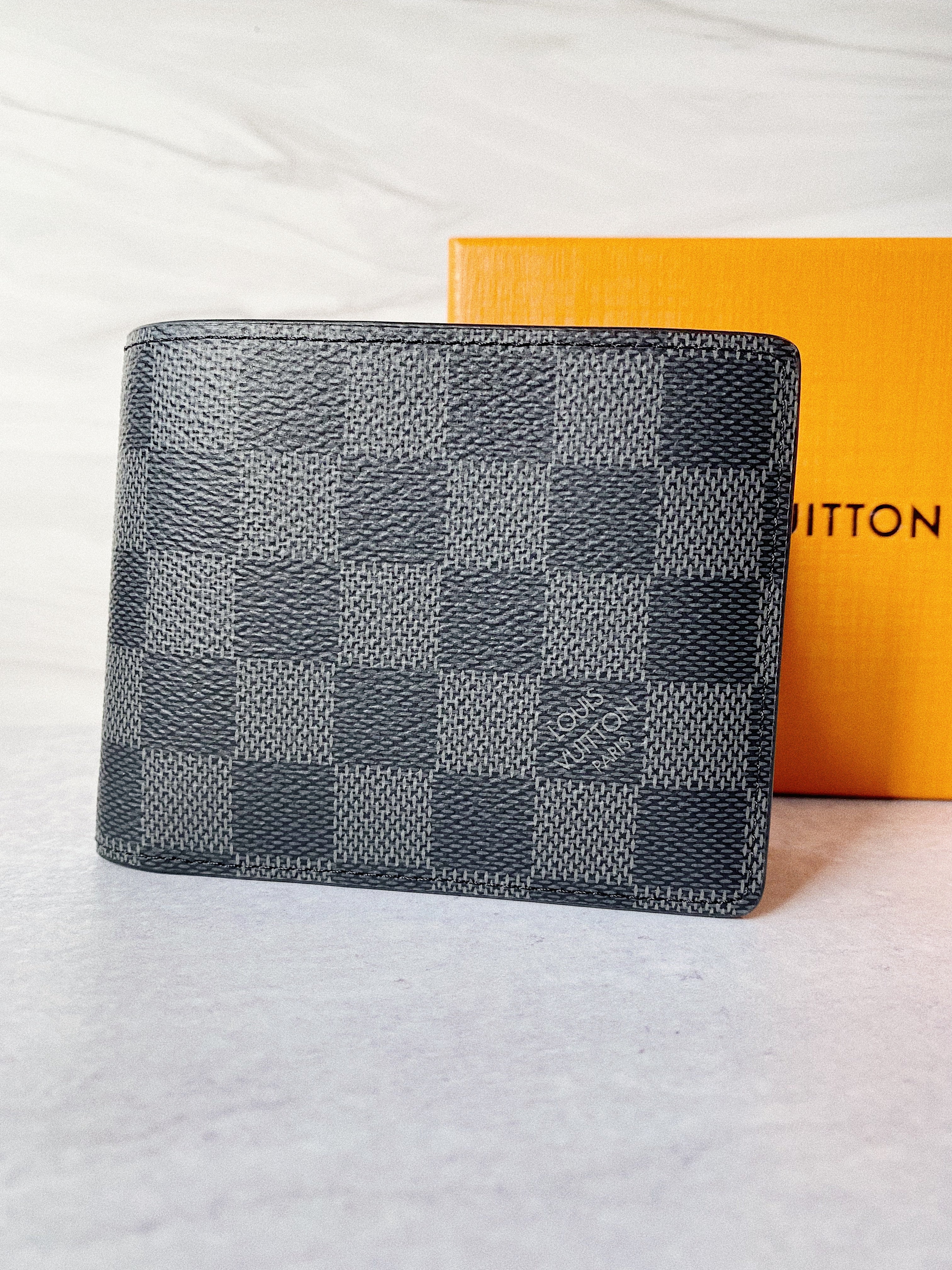 [TOP] Louis Vuitton LV L*uis V*itton Damier Ebene Marco Wallet - Black