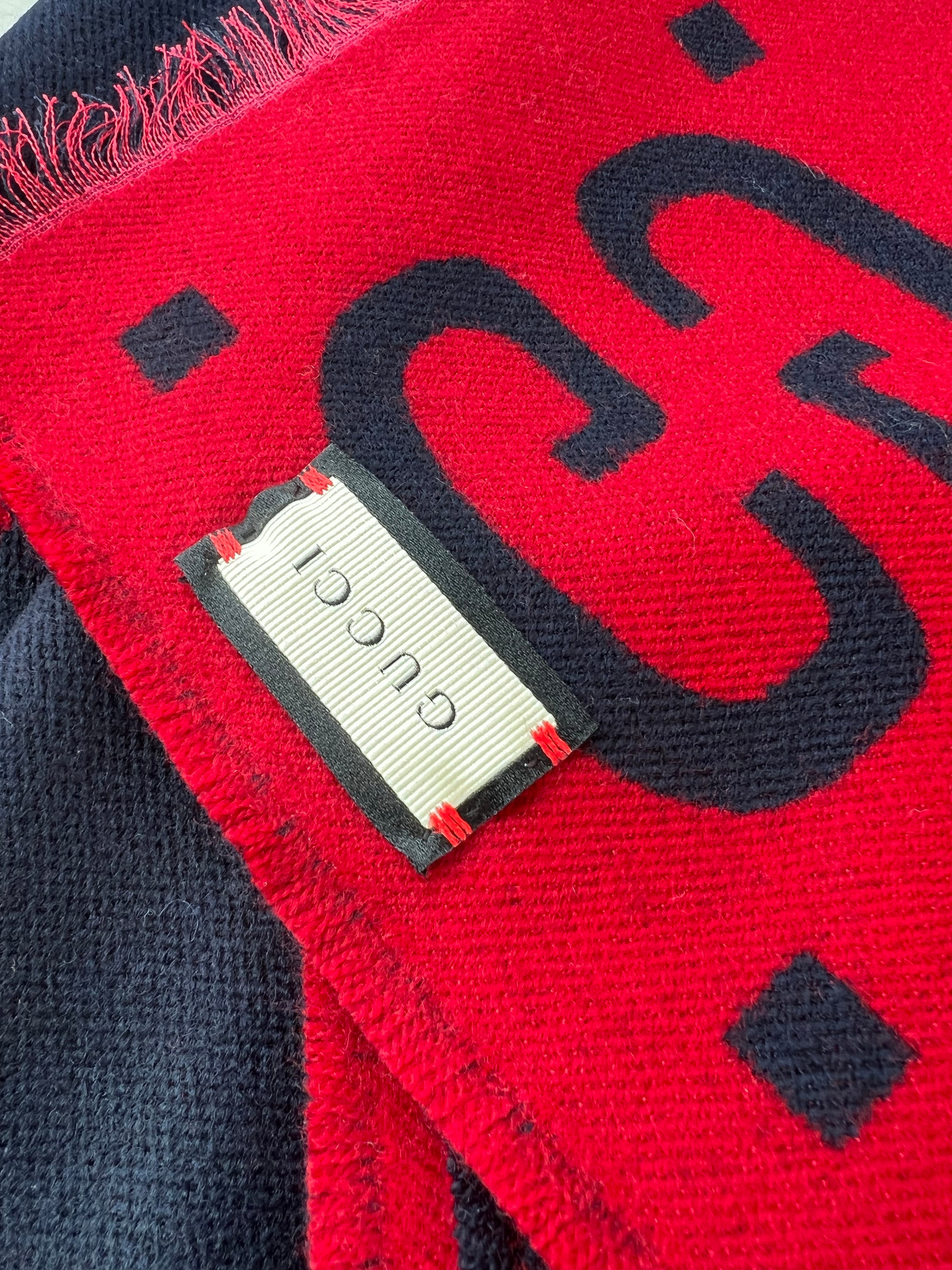[TOP] GUCCI 2 Tones Scarf - Red + Blue