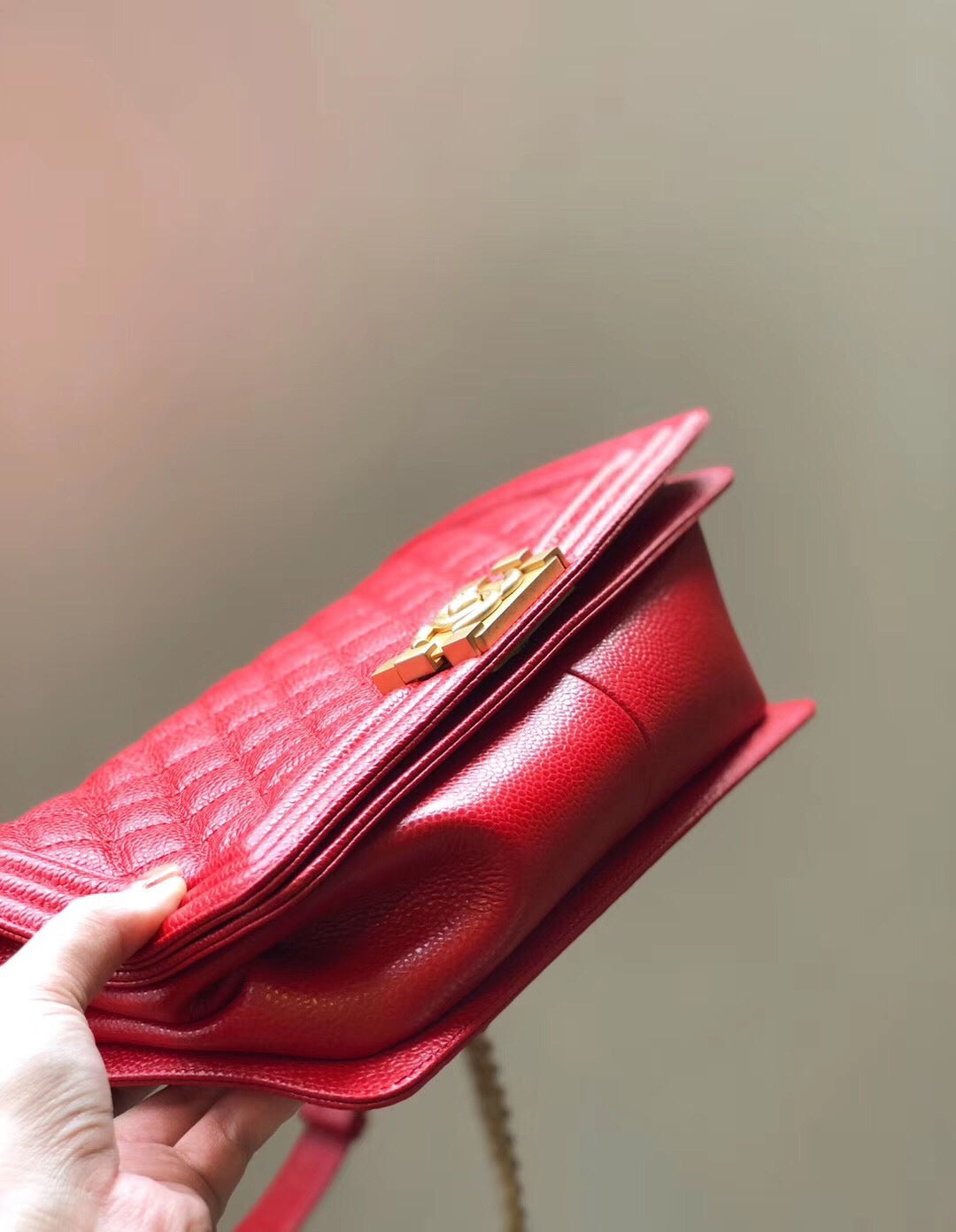 [TOP] CHANEL Le Boy Bag Caviar Medium 25cm - Red & GHW