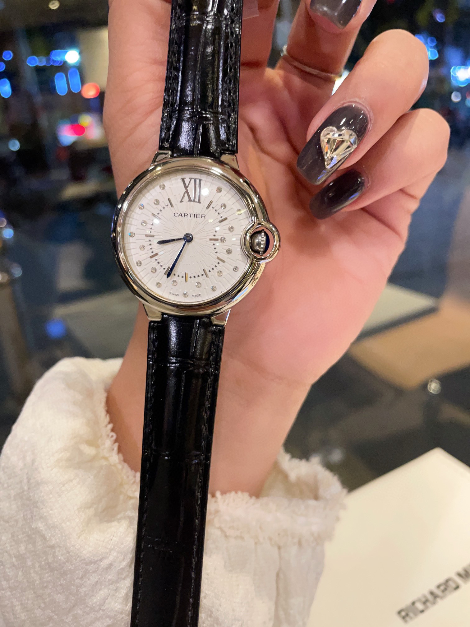 [TOP] Cartier BALLON BLEU DE CARTIER WATCH 36 mm, diamonds, leather - 7 Colours