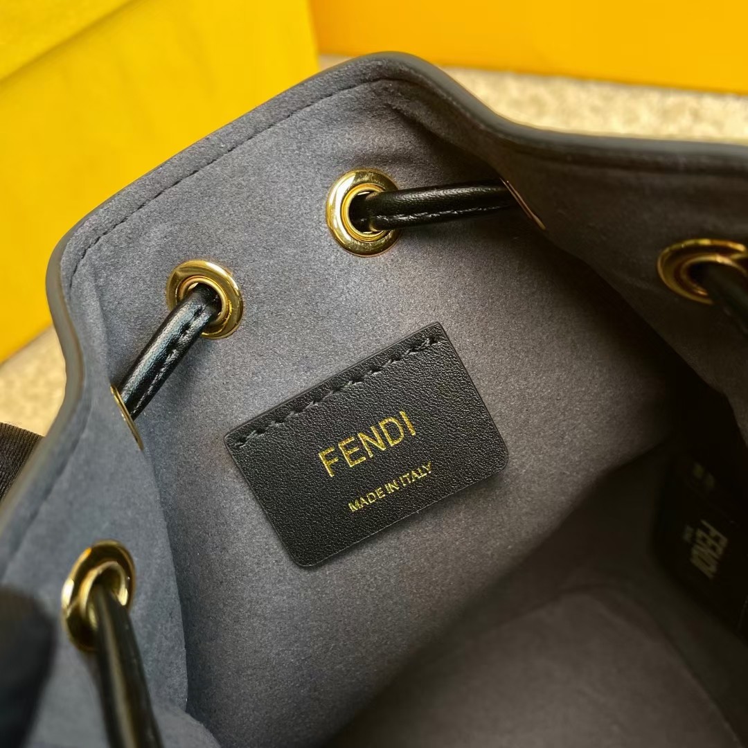 [TOP] FENDI Mon Tresor Bucket Bags - Black