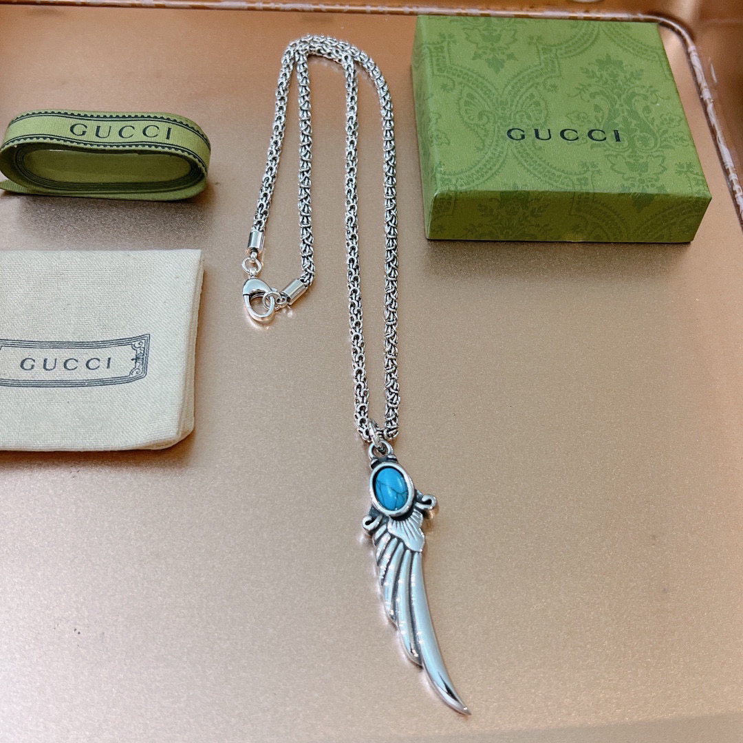 [TOP] GUCCI Anger Forest Wing Necklace