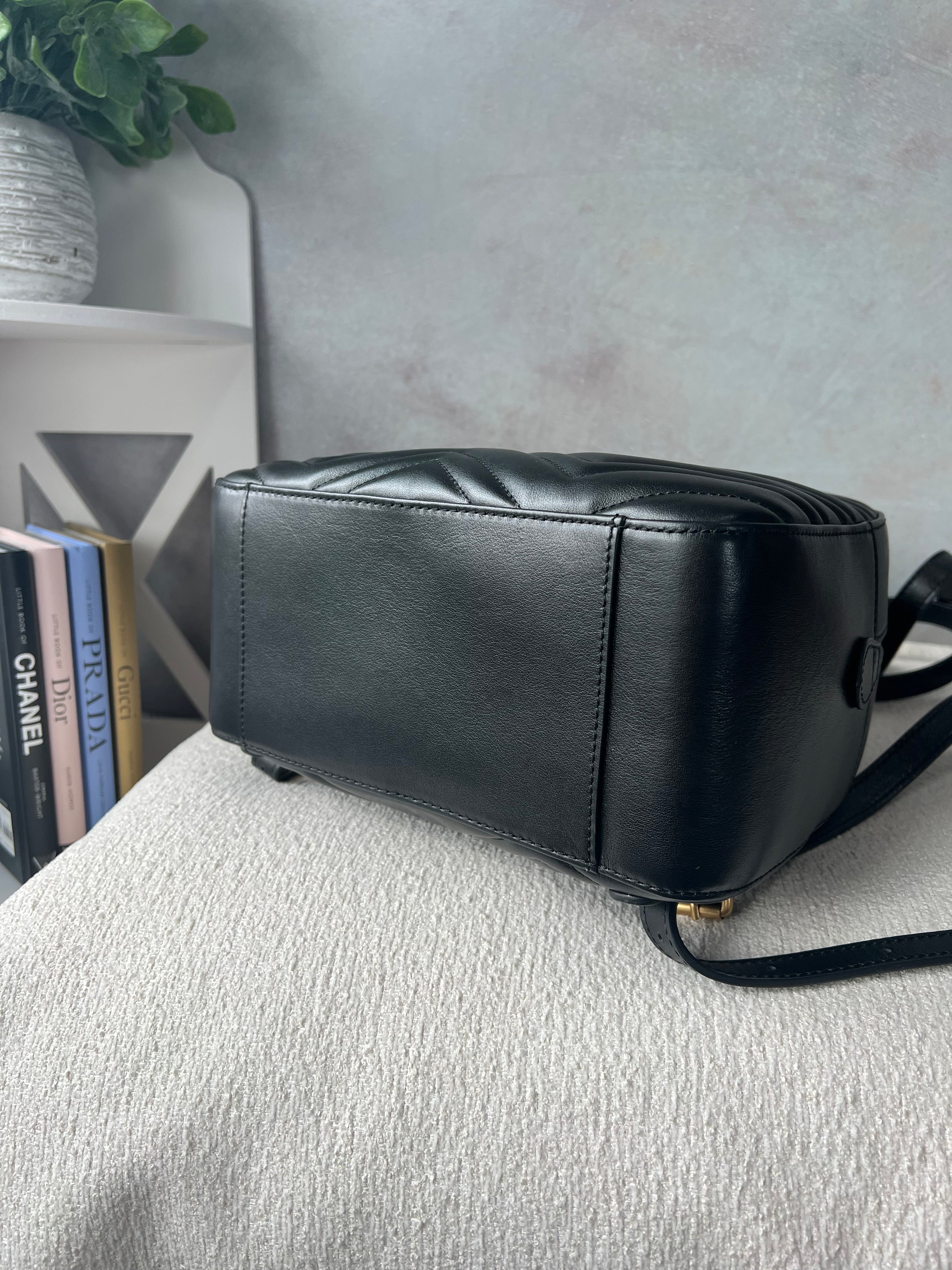 [TOP] GUCCI G*G Marmont Backpack - Black