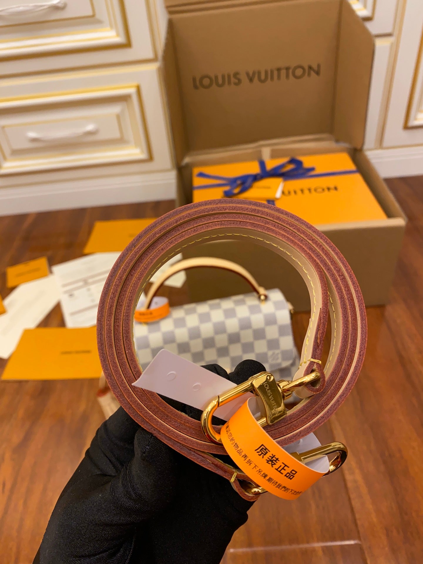 [TOP] Louis Vuitton LV £V Croisette Bag Damier Azur 25x17x9.5CM-Beige