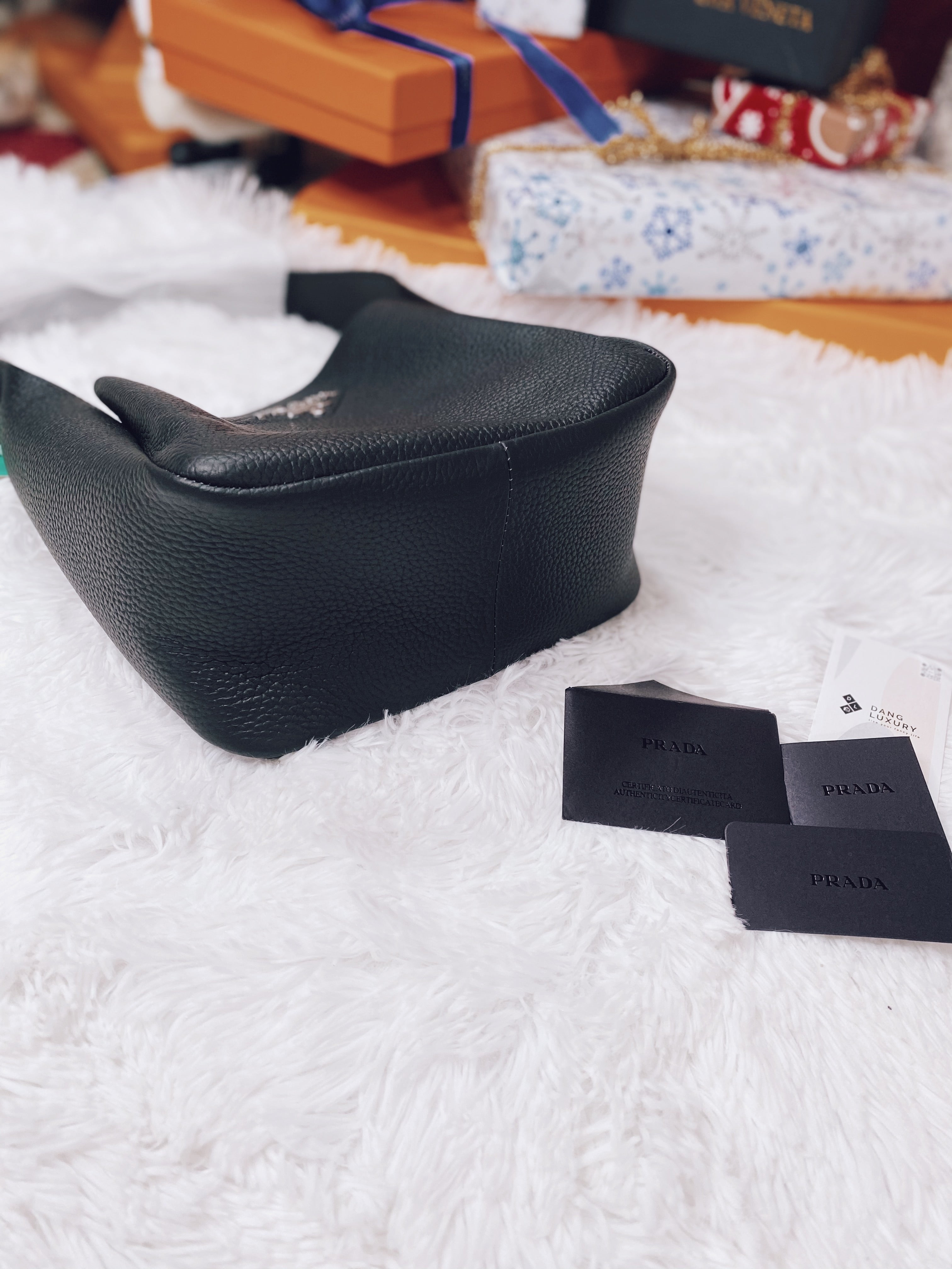 [TOP] PRADA Leather Handbag - BLACK