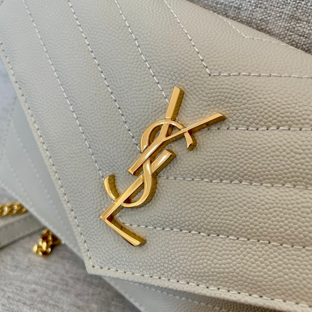 [TOP] Yves Saint Laurent YSL Envelope WOC - White