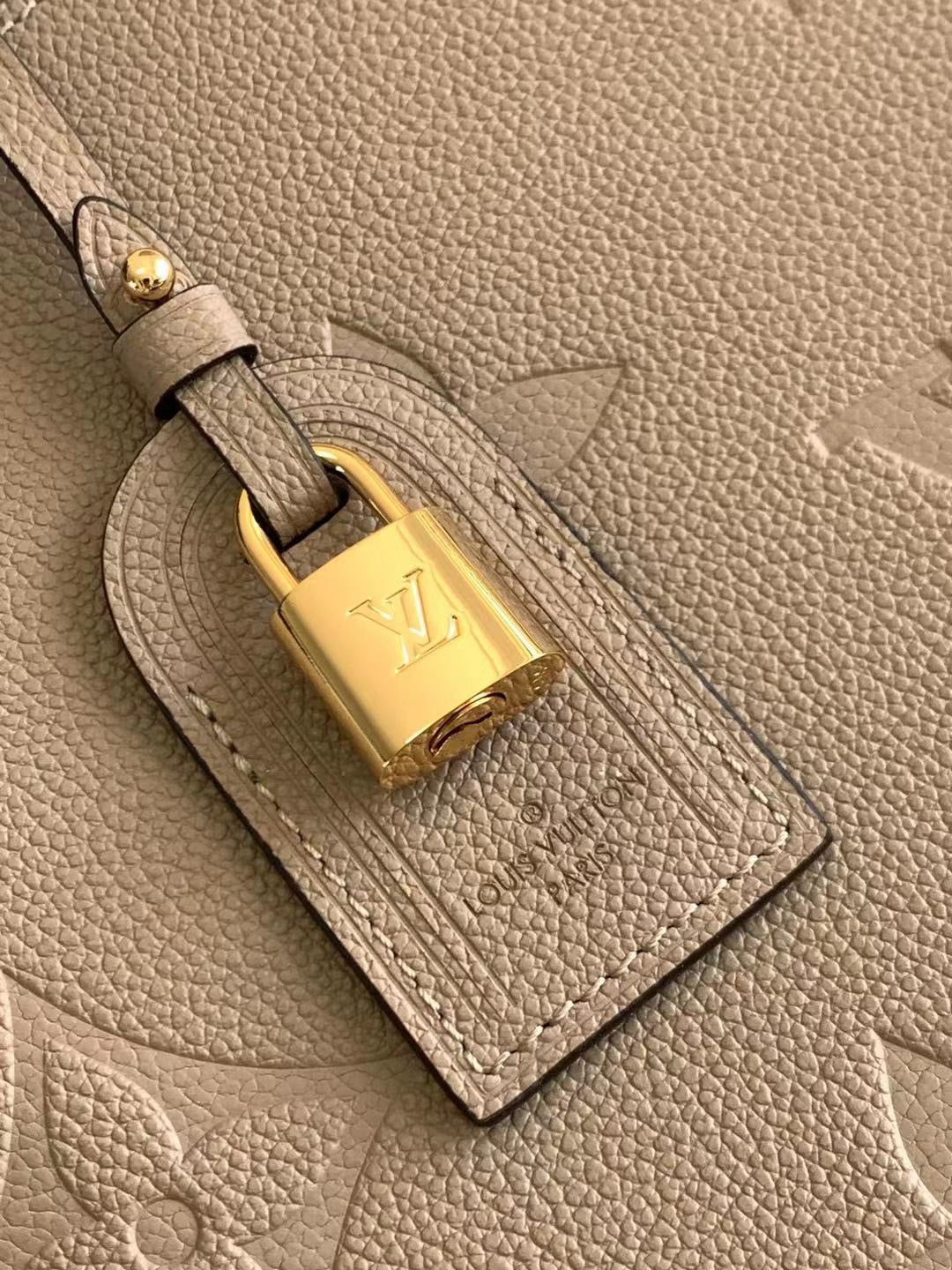 [TOP] Louis Vuitton LV L*V Grand Palais Monogram Empreinte Bag - Turtle Dove
