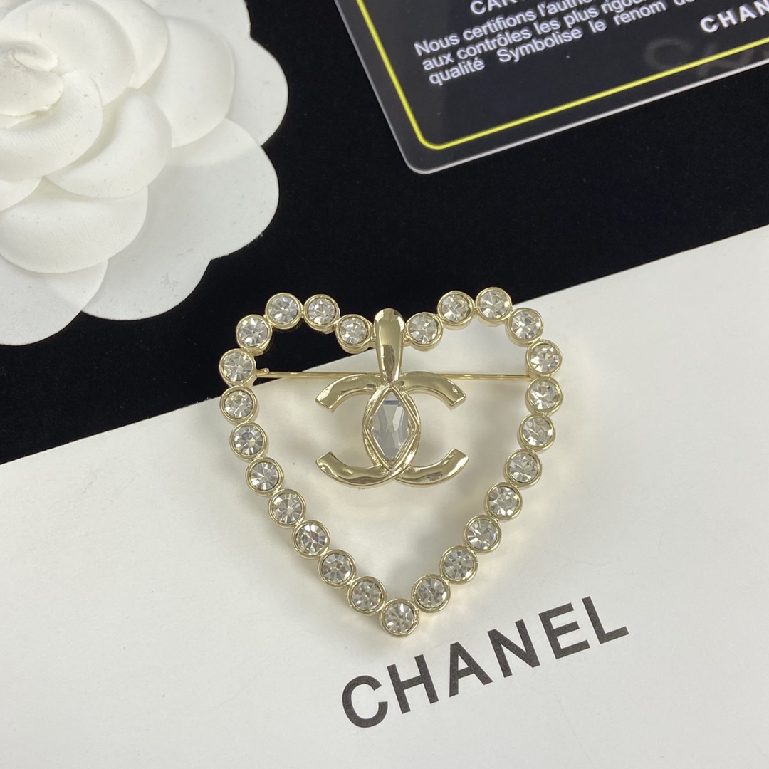 [TOP] CHANEL Necklace Earrings Brooch Set