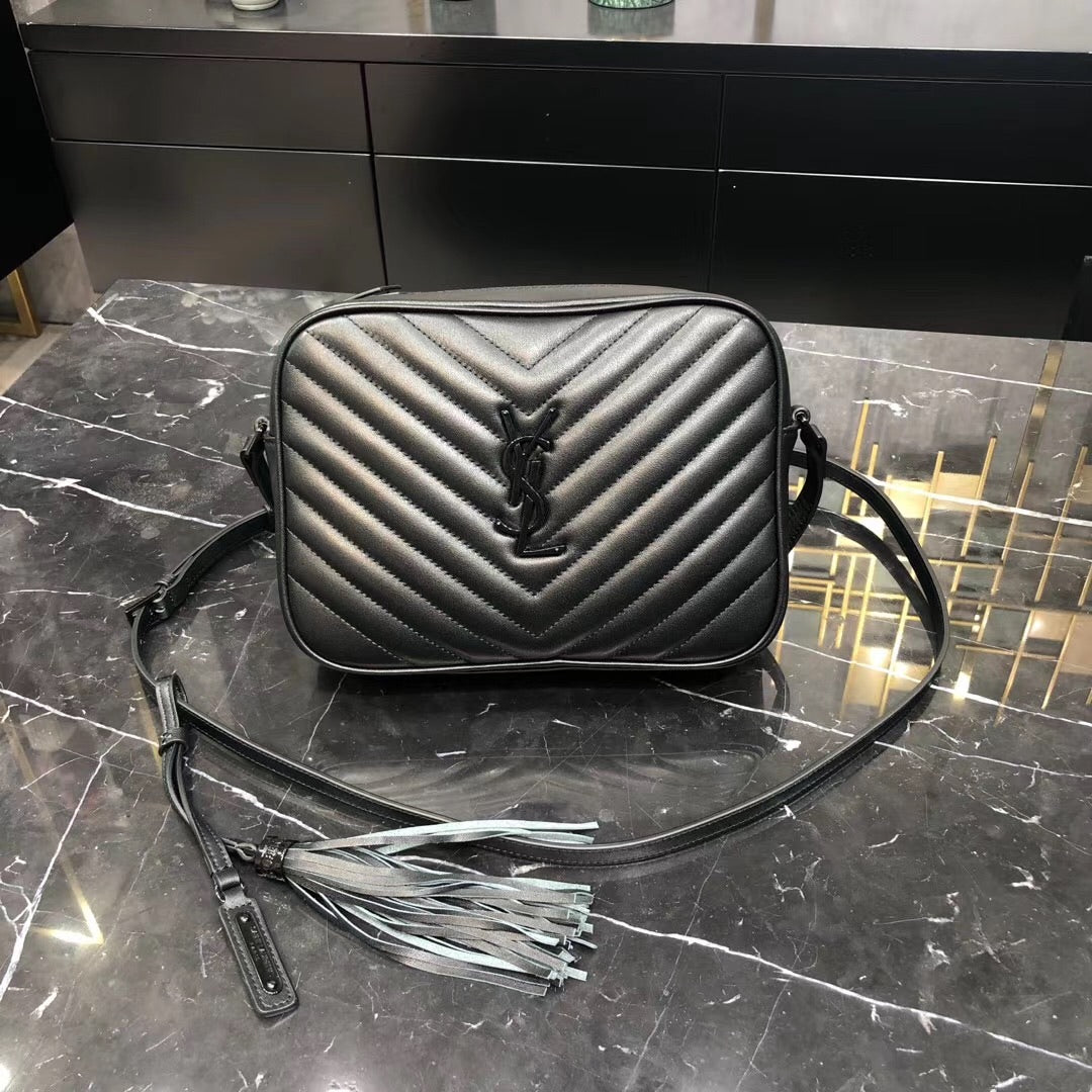 [TOP] Yves Saint Laurent YSL YSL LouLou Camera Bag - Black
