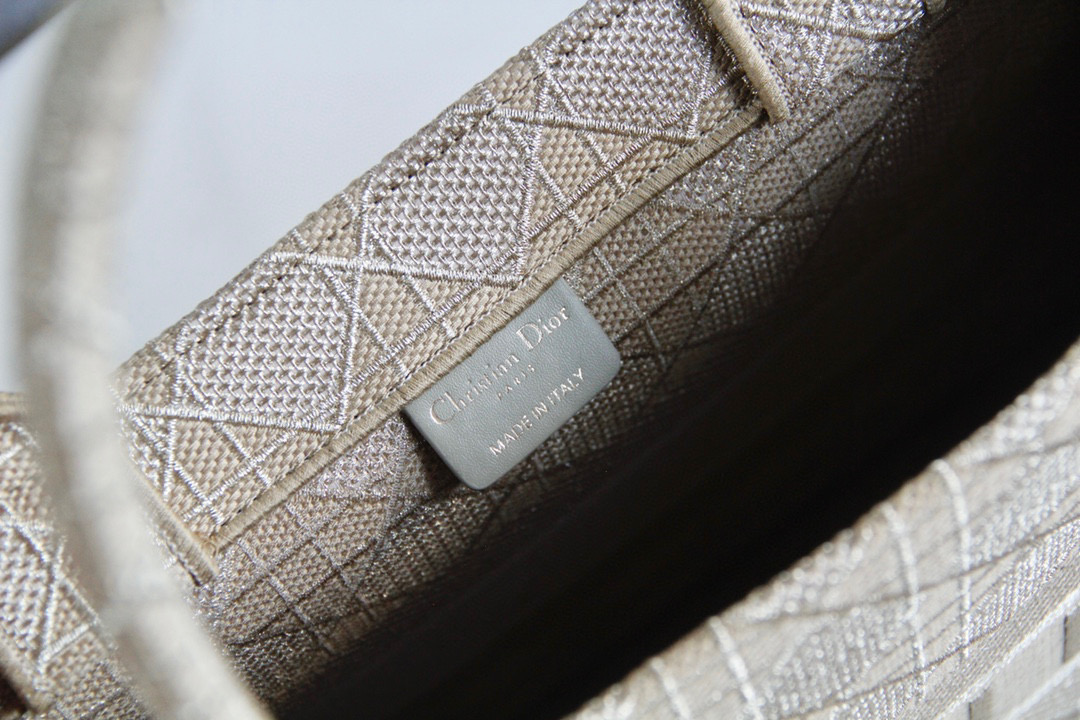 [TOP] Christian Dior Book Tote Bag Medium  36.5x28x17.5cm - Beige/Ivory