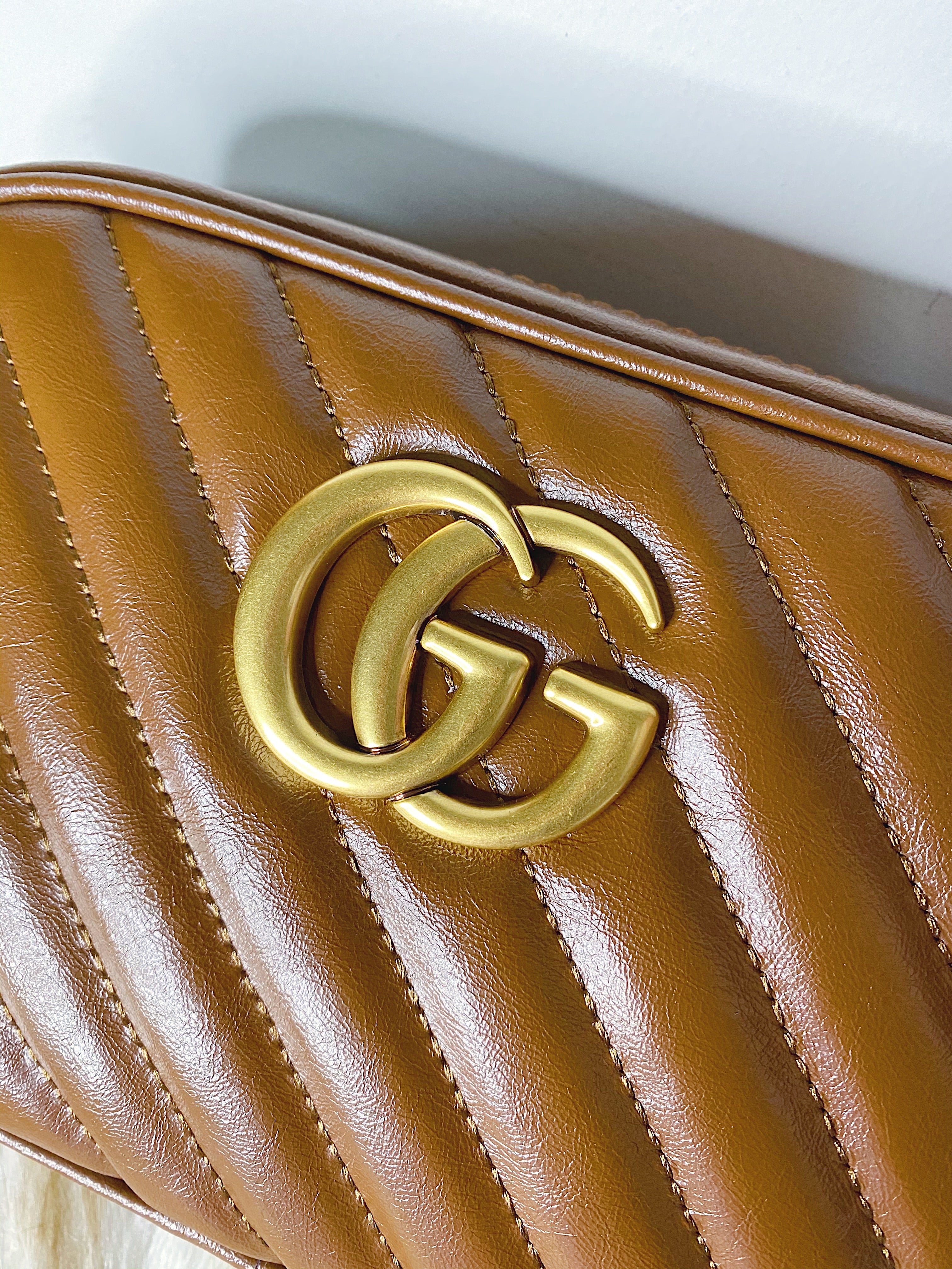 [TOP] GUCCI GG Marmont Bag Matelasse Aged Skin - Brown