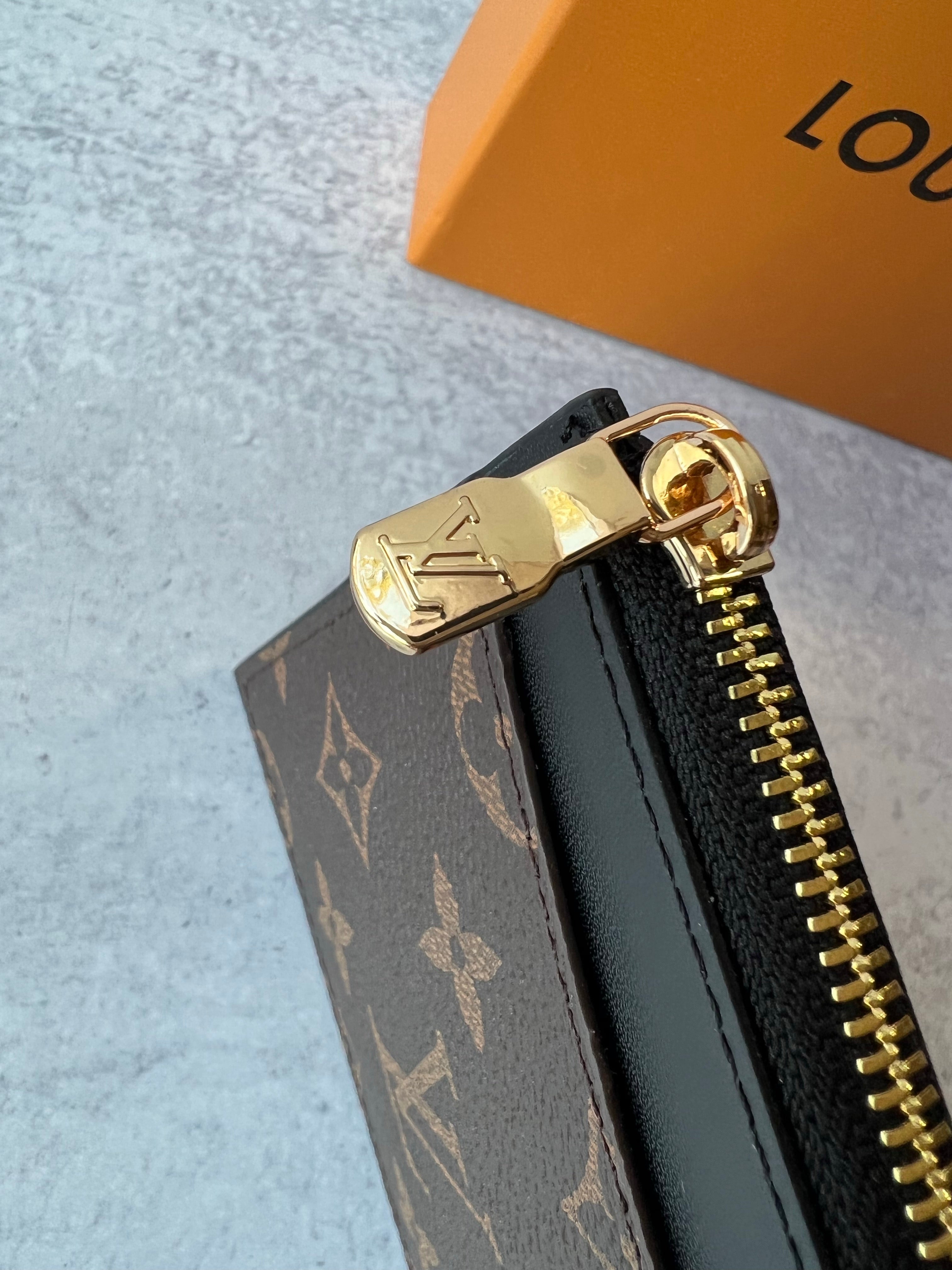 [TOP] Louis Vuitton LV LV Slim Purse Monogram - Black