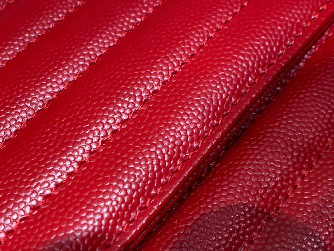 [TOP] Yves Saint Laurent YSL WOC Matelasse Medium Purse - Red SHW