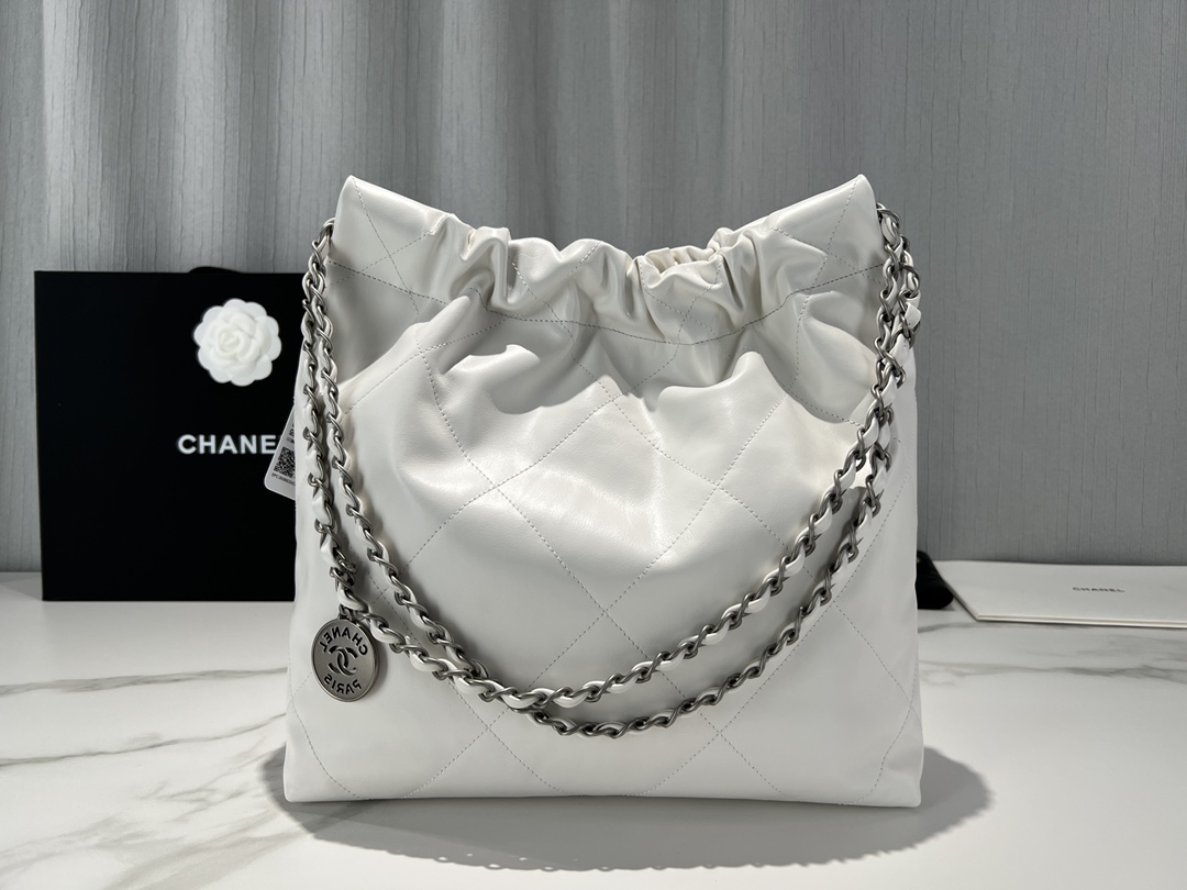 [TOP] CHANEL 22 Bag 35CM - SHW - White