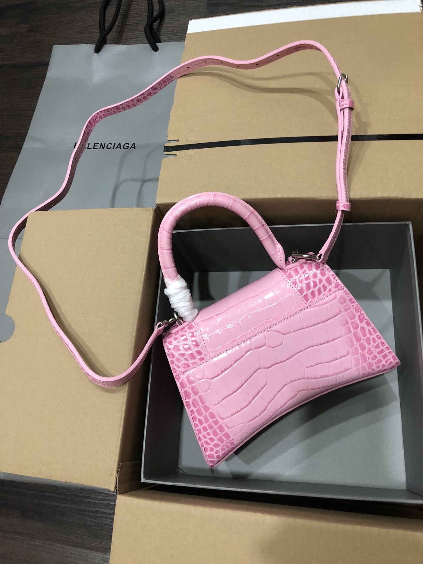 [TOP] BALENCIAGA Crocodile-Print Hourglass Bag 19/23cm - Pink