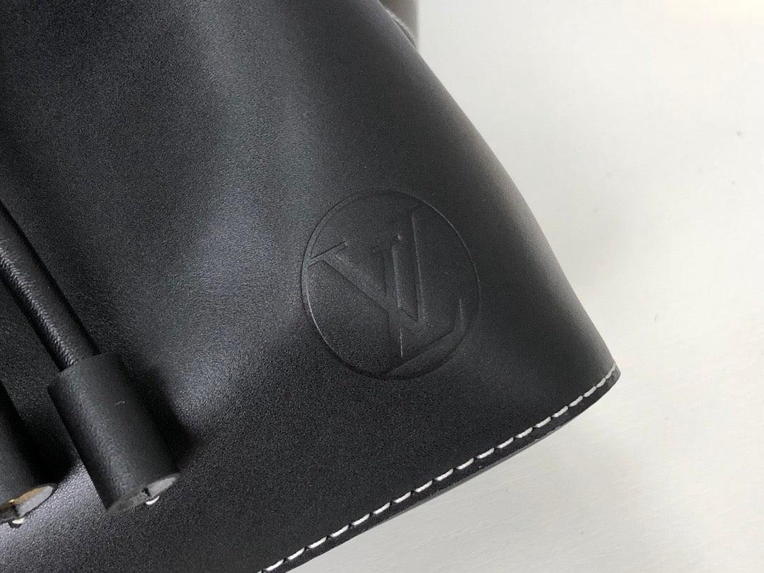 [TOP] Louis Vuitton LV L*V Neonoe BB Bucket Epi Bag - Black