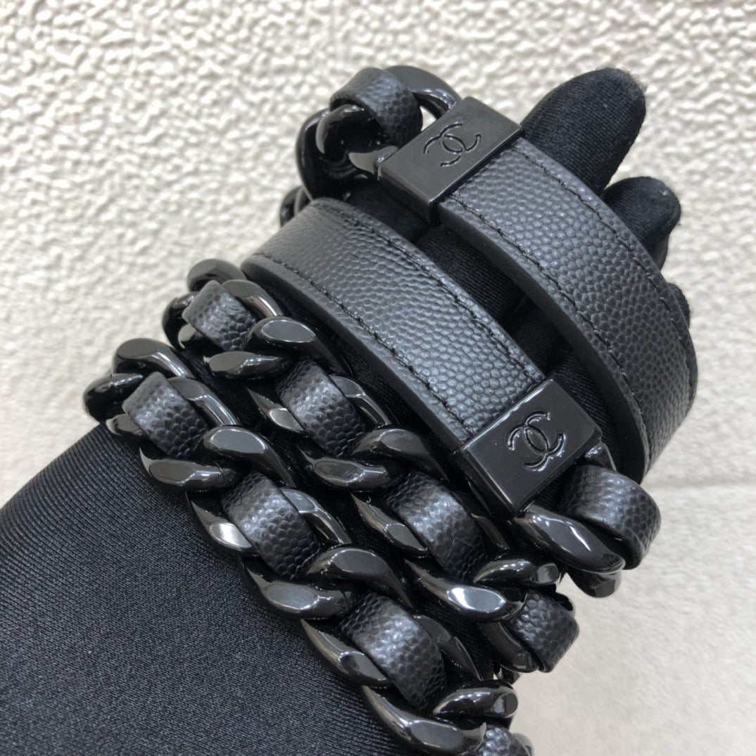 [TOP] CHANEL Flap Bag Caviar Small - Black & Blaxk Hardware