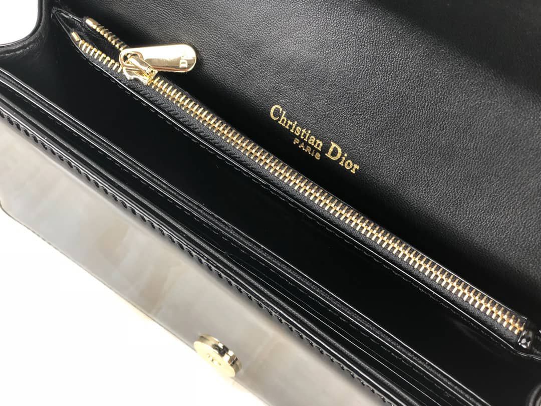 [TOP] Christian Dior Lady Patent Pouch - Black