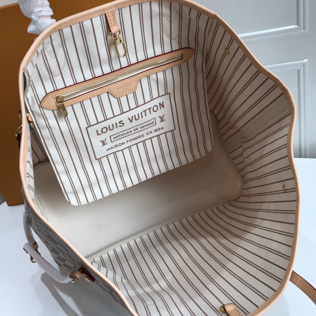 [TOP] Louis Vuitton LV L*V Neverfull GM Damier Azur - Beige