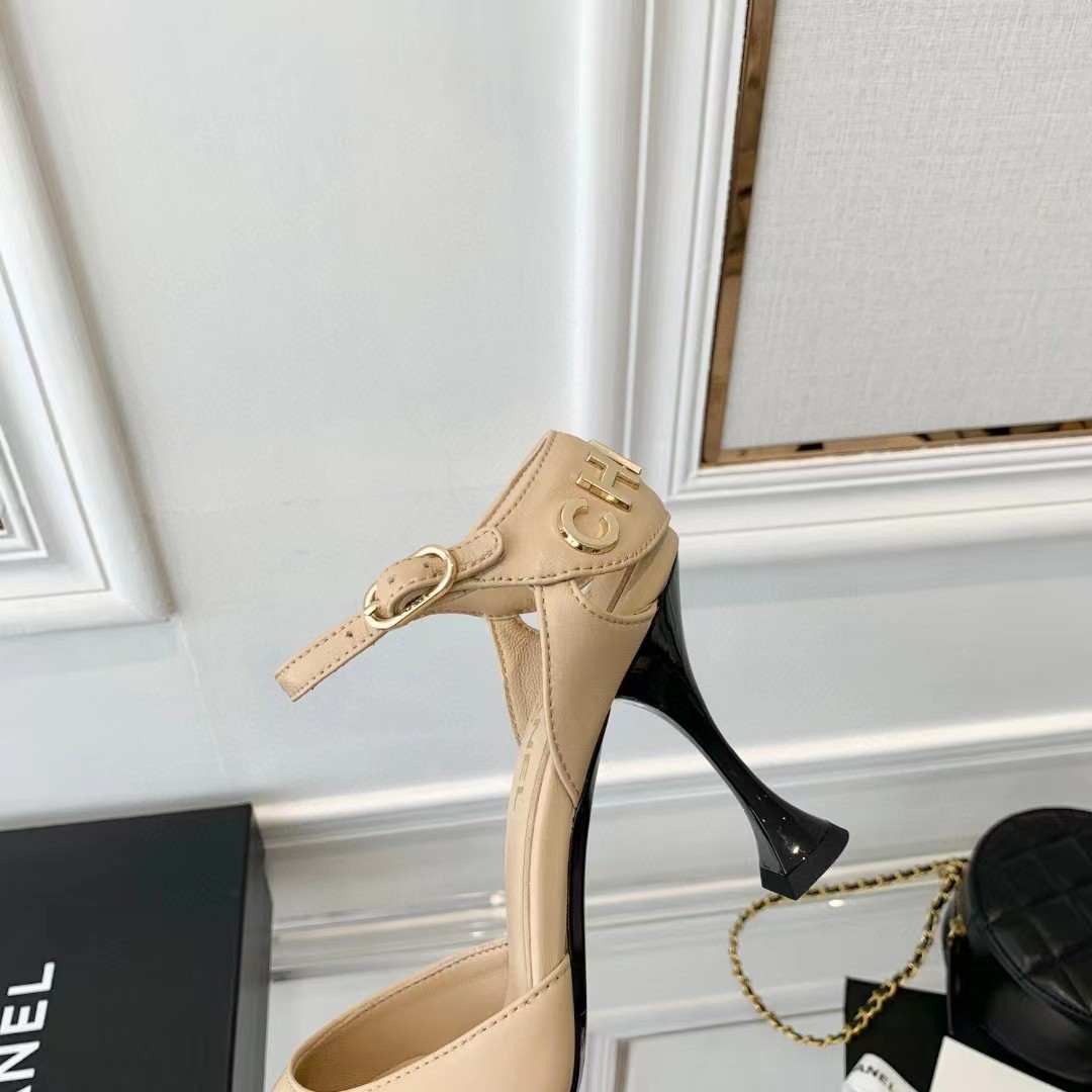 [TOP] CHANEL Sling Back Pump Logo back - Beige
