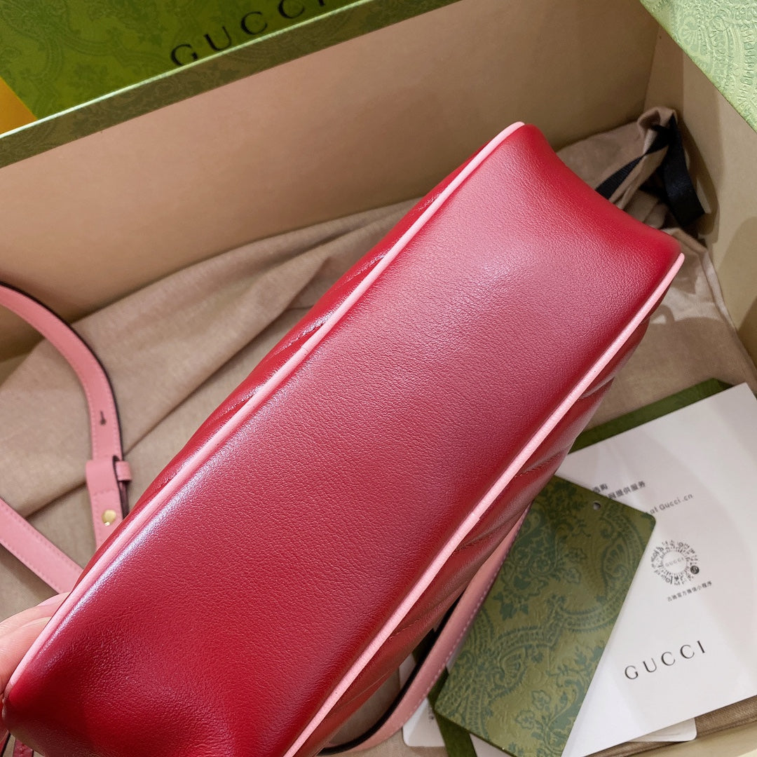 [TOP] GUCCI G*G Small Camera Marmont Sculpture Logo Bag - Cherry Red/Baby Pink