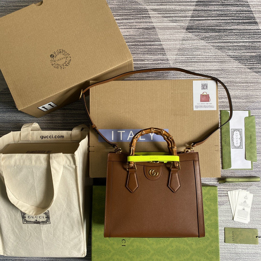[TOP] GUCCI Diana Medium Tote Bag - Brown