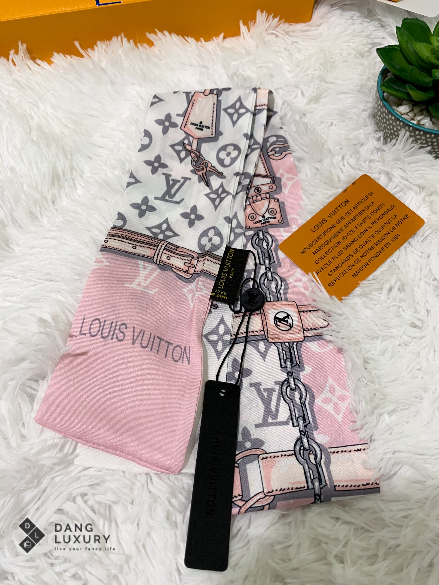 [TOP] Louis Vuitton LV Bandeau Twilly