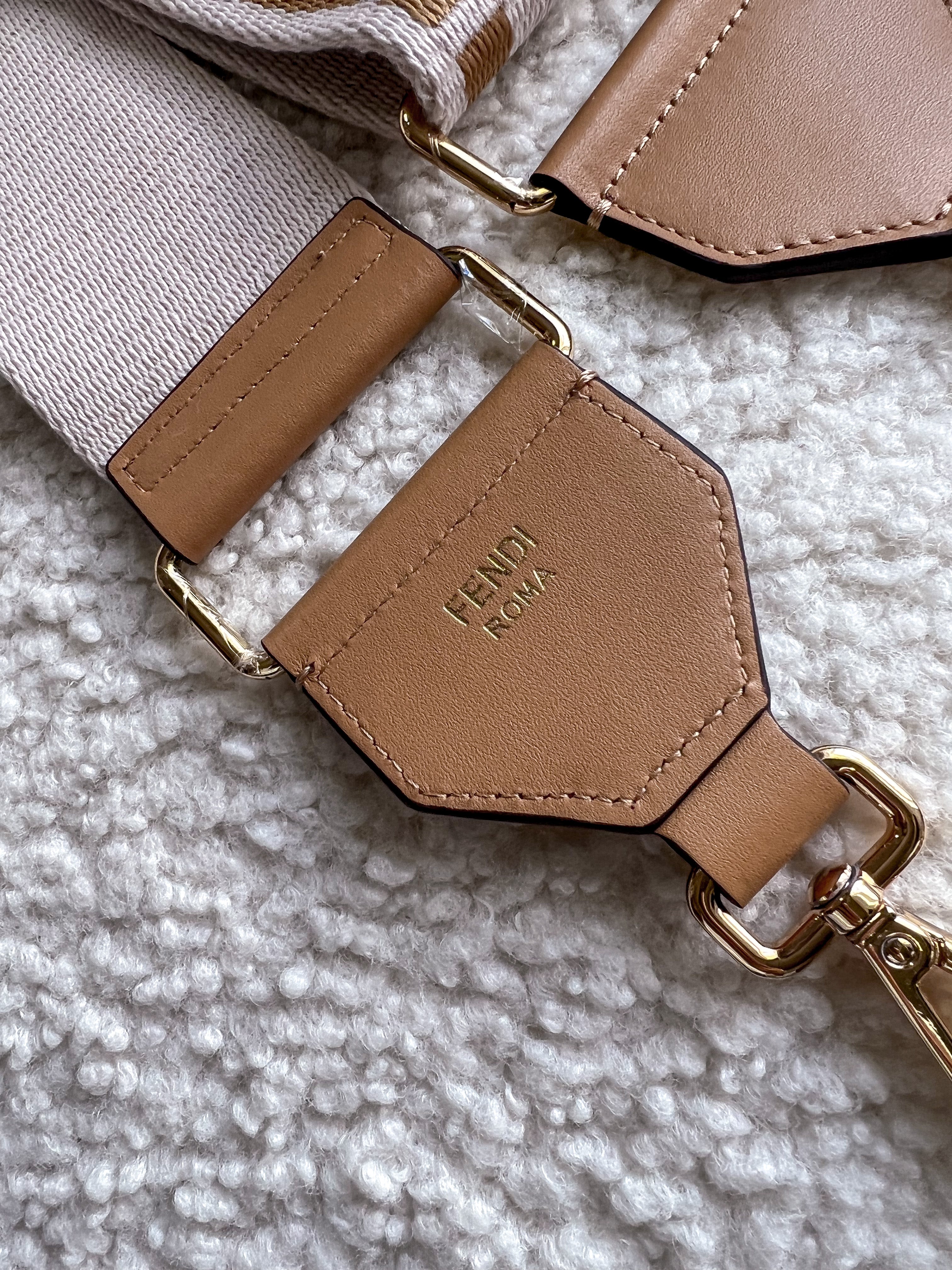 [TOP] FENDIvFENDI Canvas Strap You - Poudre